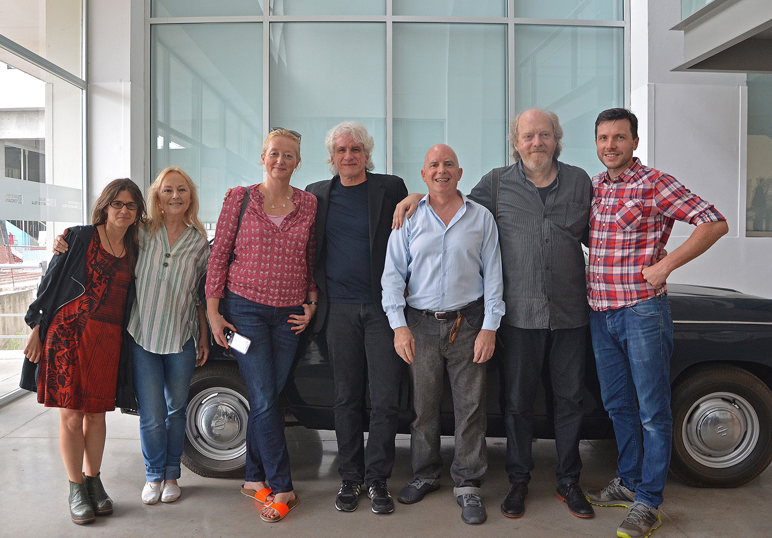 Jazmín Tesone, Alex Telezynska, Scarlet Page, Klaus Gallo, Marcelo Rabossi y Claudio Kleiman