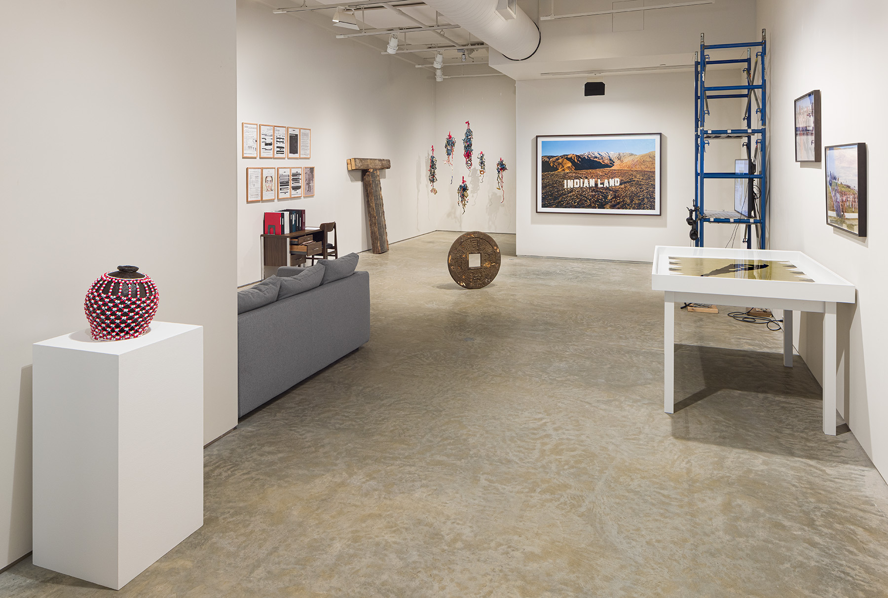 An Incomplete Haunting, Installation view. Photo by Etienne Frossard.