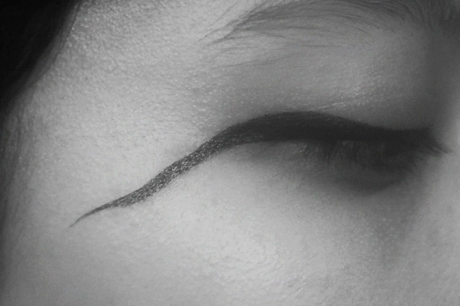 Beauty Papers - Serena Becker