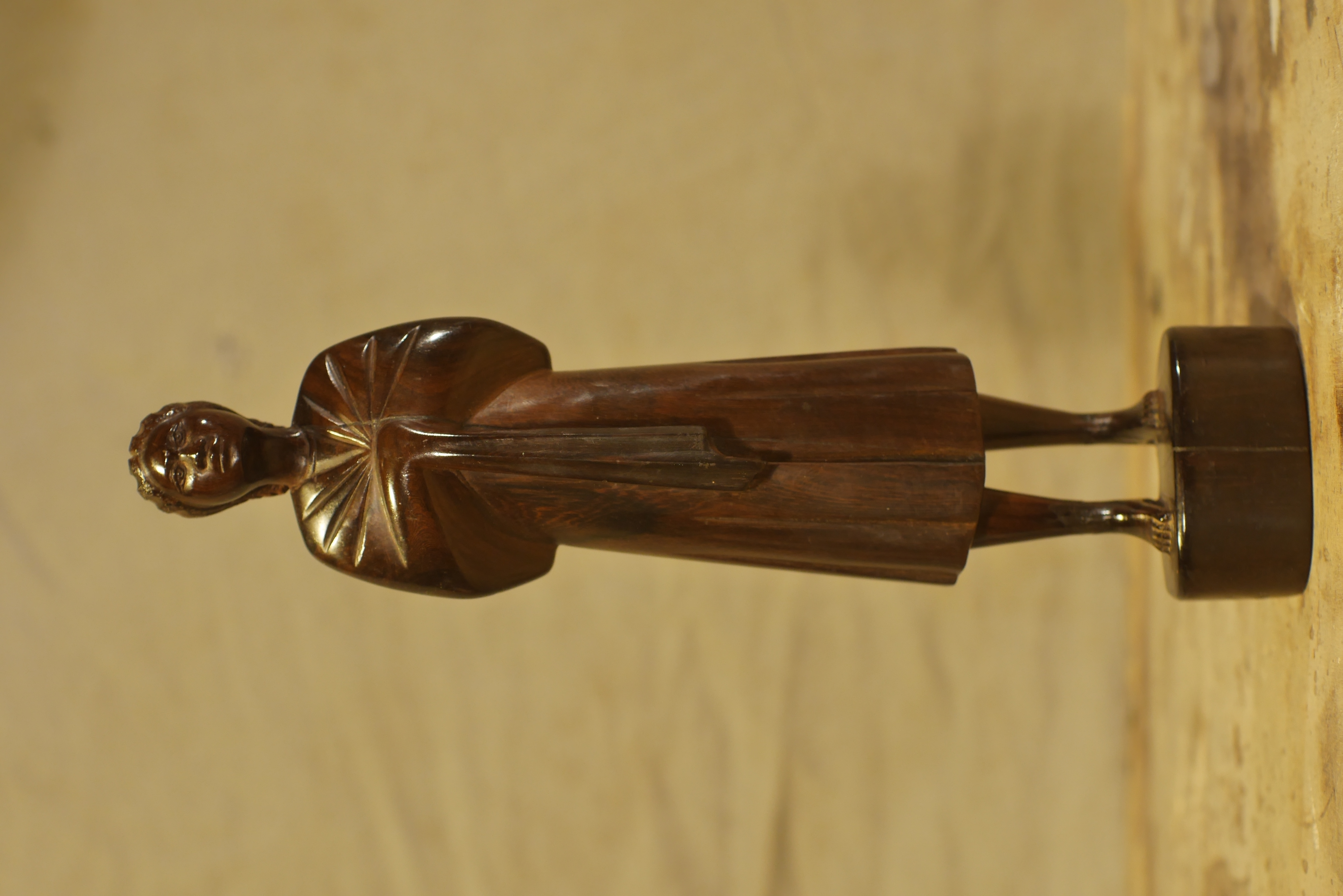 &eacute;b&egrave;ne | h. 35 cm