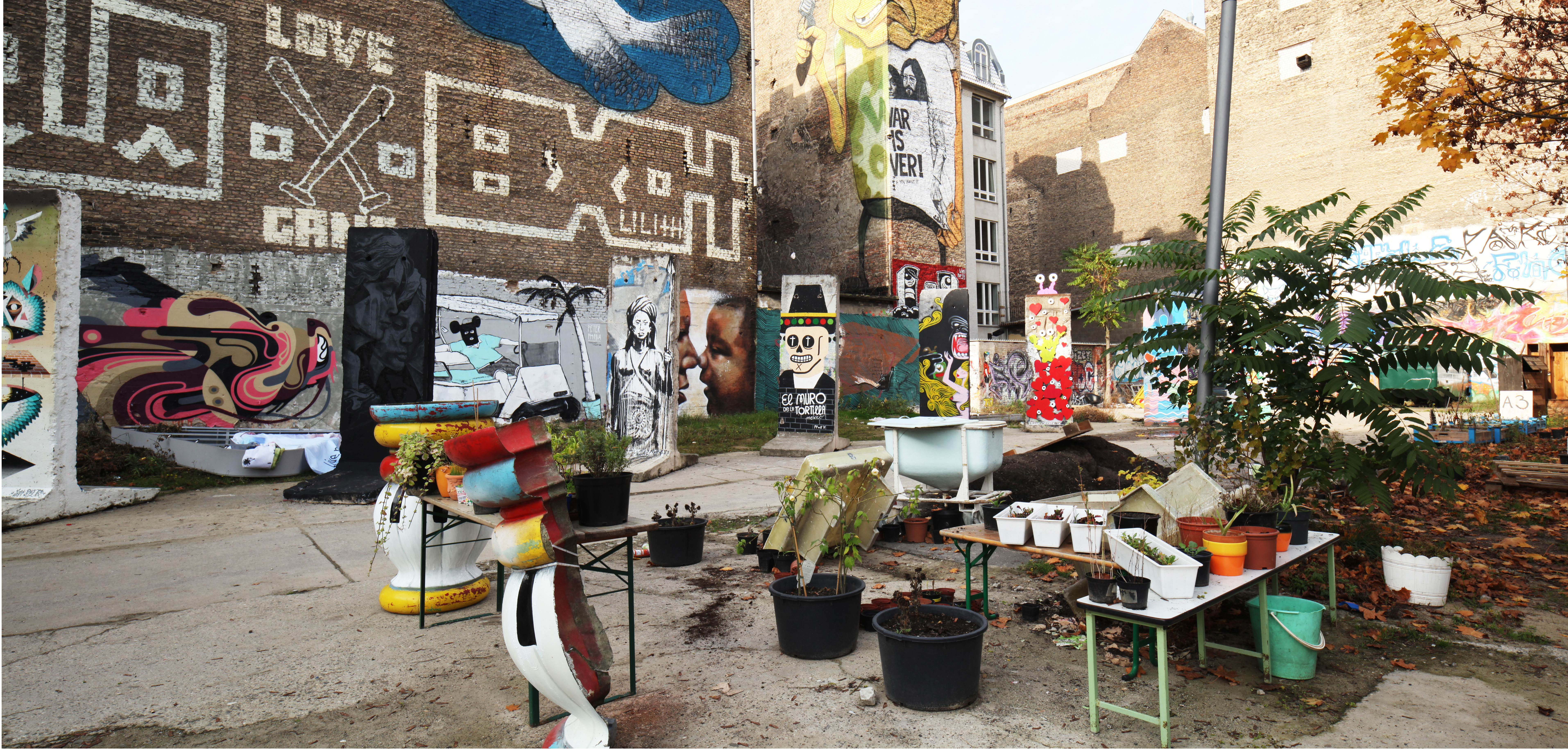 Berlin Wall segments, courtyard of Neue West, Köpenicker, Str., Berlin, 2014