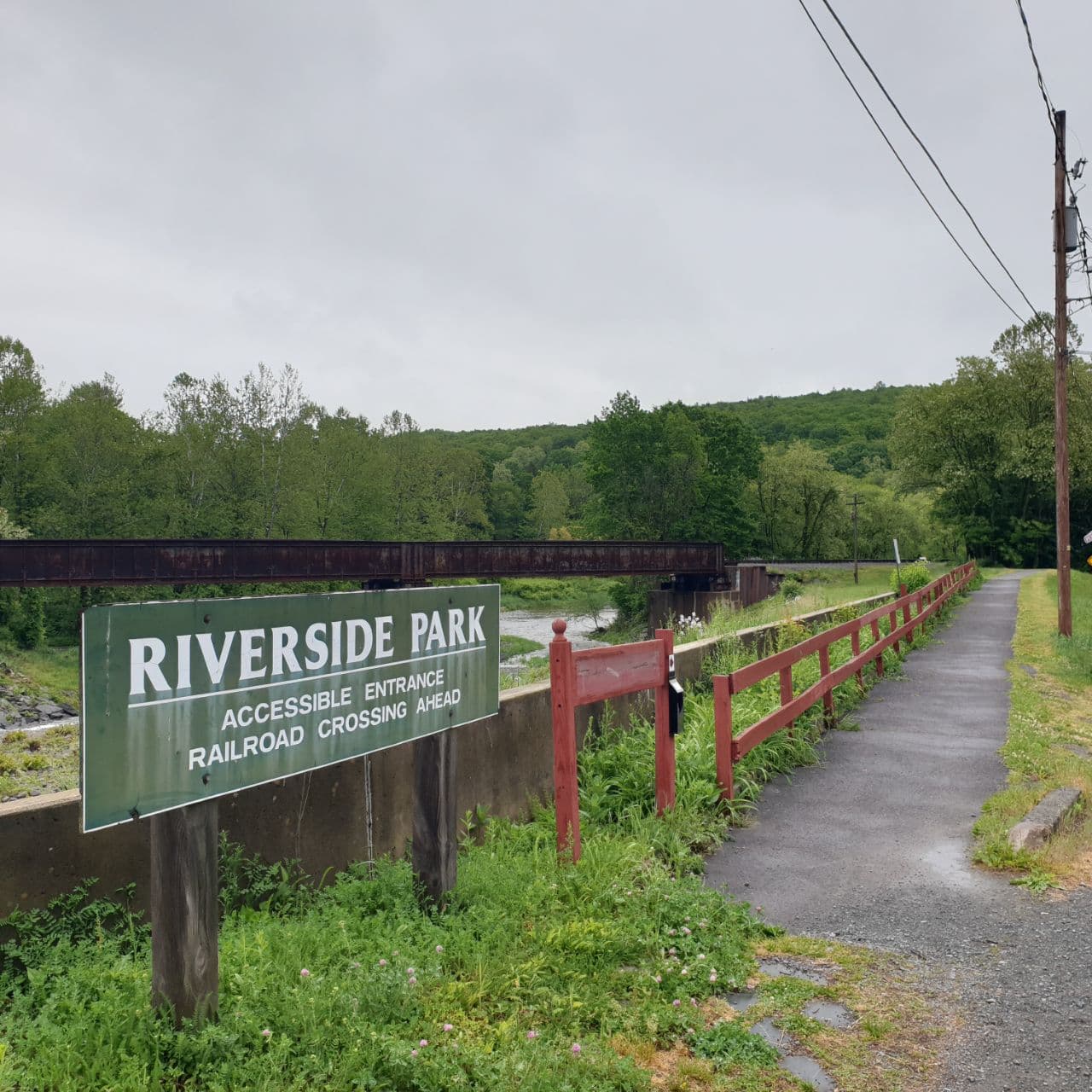 The trail leading to Riverside Park on the Lackawaxen River