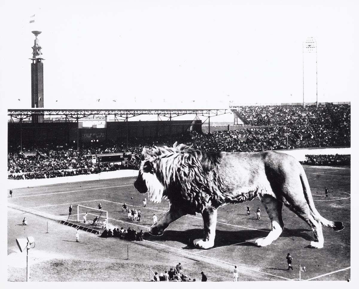 Dutch scale: &ldquo;Leeuw in Olympisch Stadion&ldquo;, Anon, 1955 Amsterdam NL  