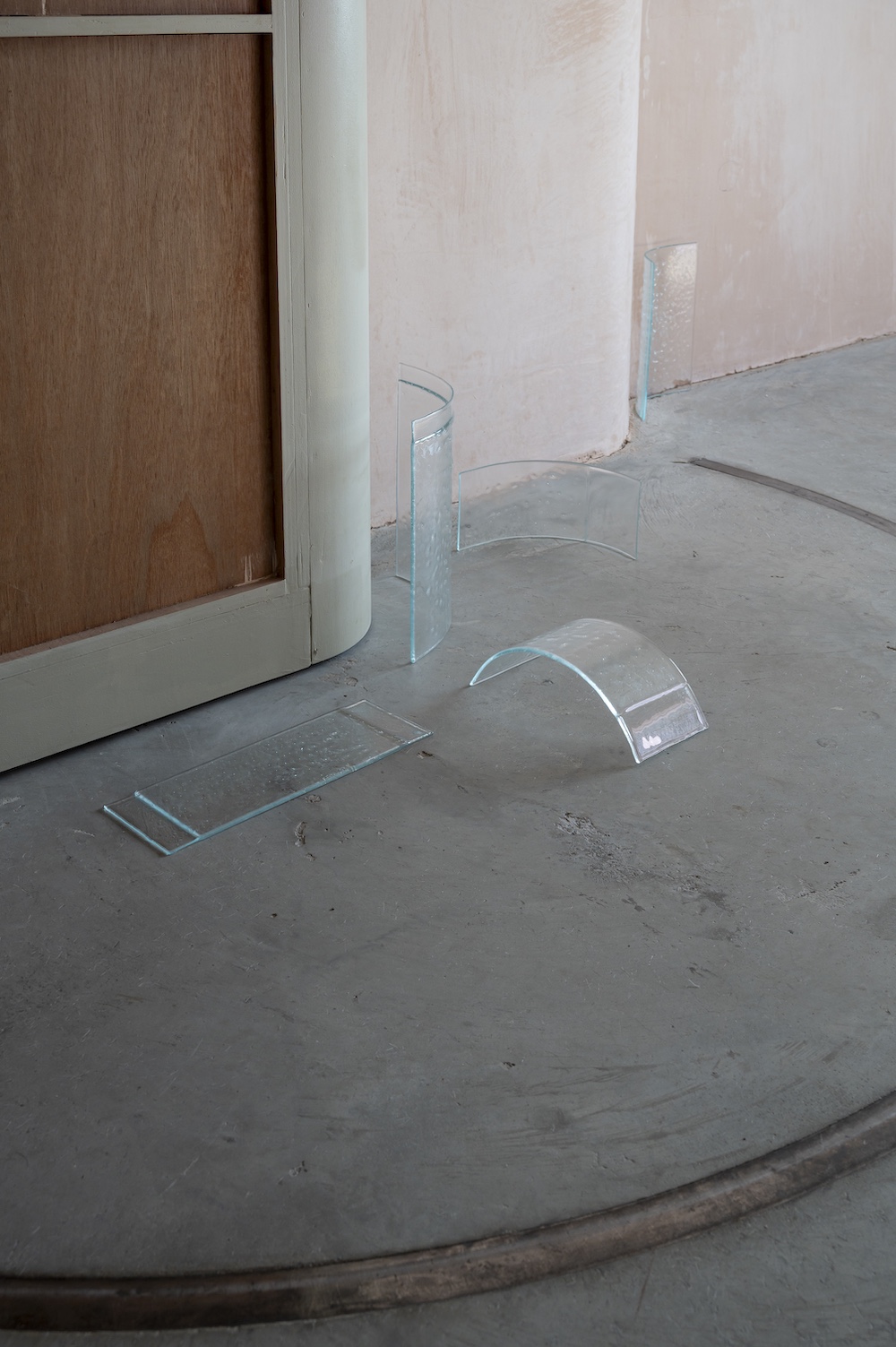 Marie Farrington, Diagonal Acts, exhibition view, Kunstverein Aughrim, 2025. Photo: Brian Cregan.