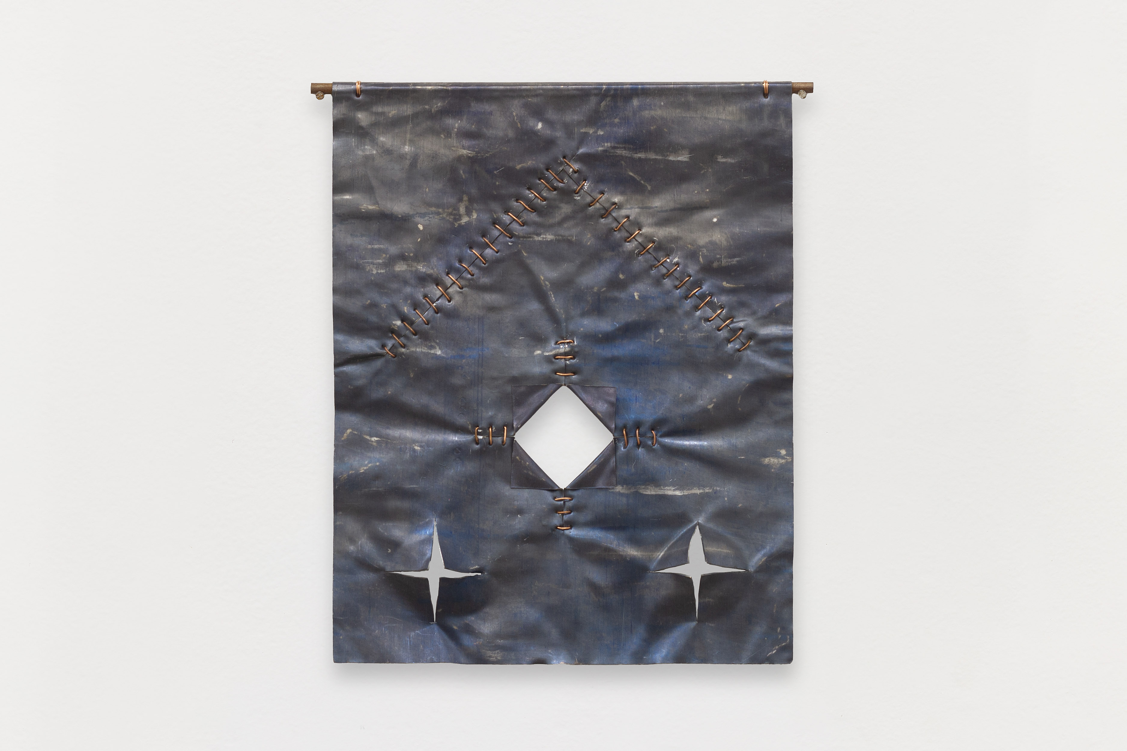 Sutura Geológica 3Chumbo, cobre e ferro. 33,5 x 29 cm. 2024