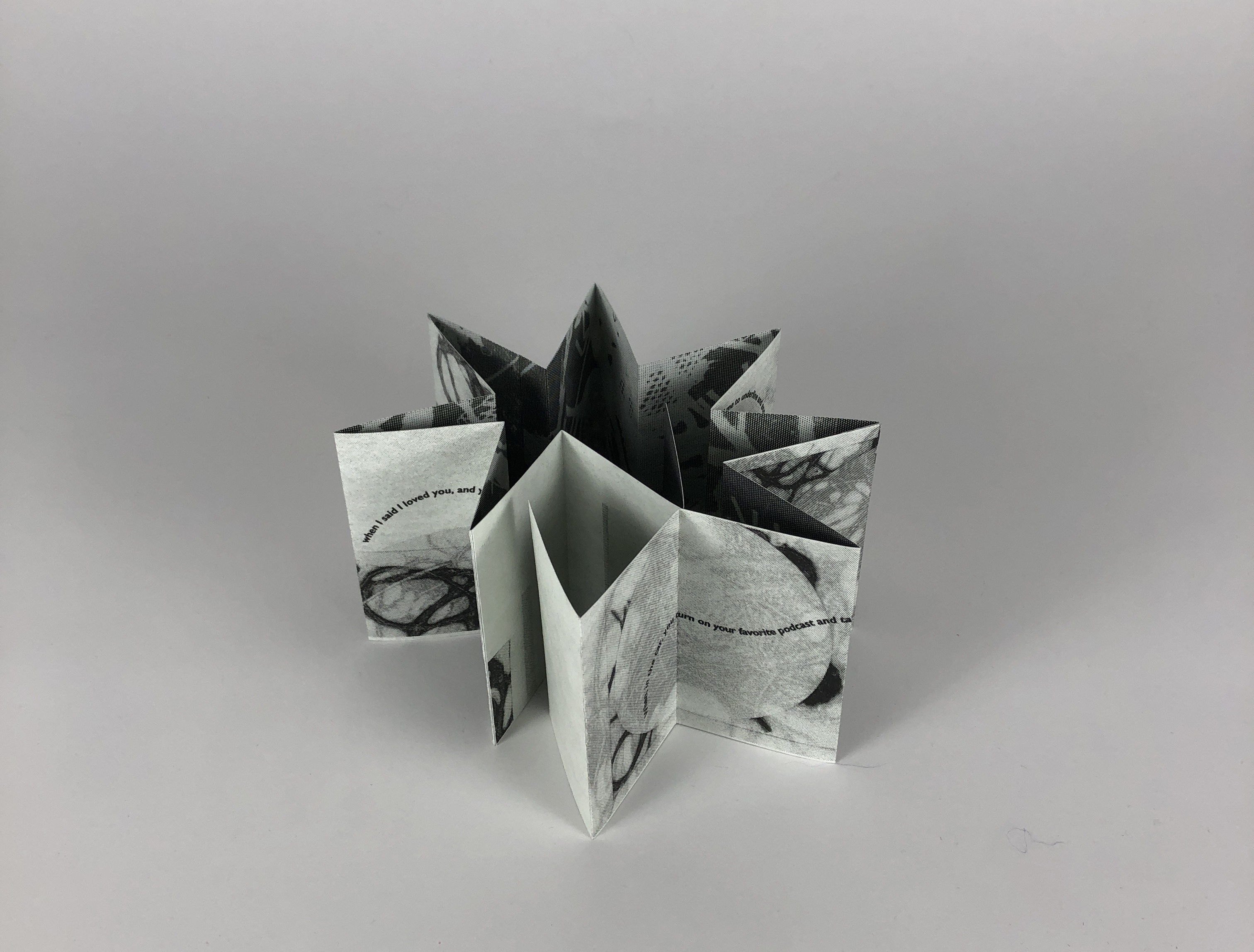 MomentaryAccordion Book, Risograph, 2023