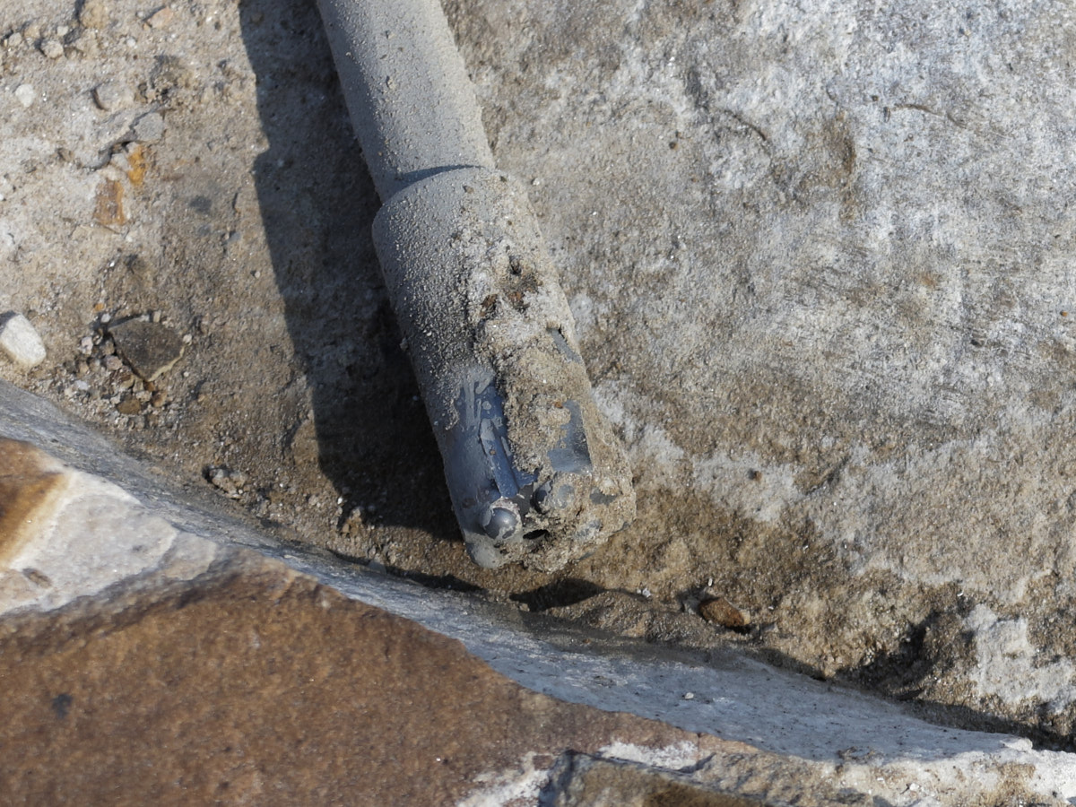 La pointe du marteau est mobile pour permettre un meilleur creusement