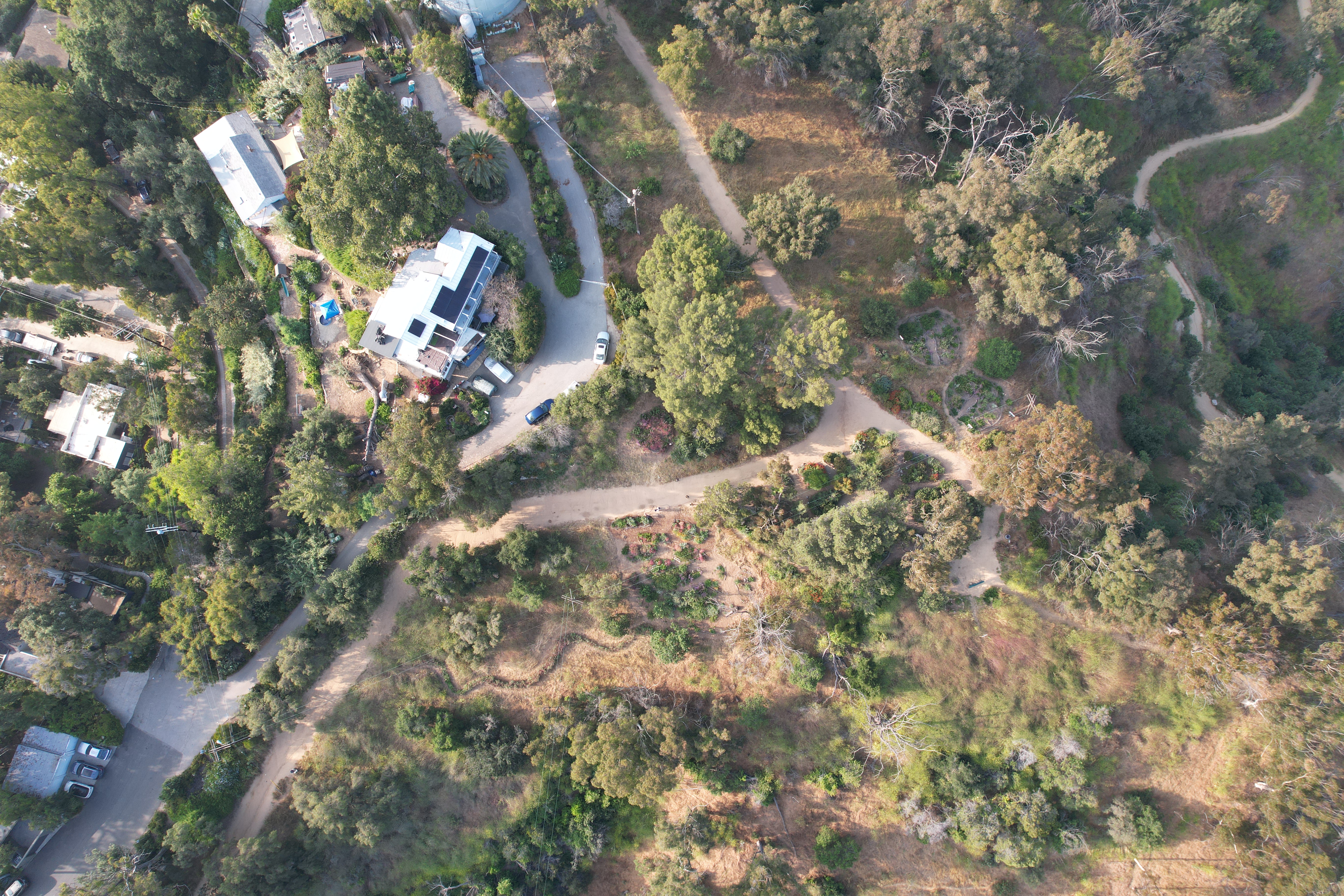 The site has evolved from four plots (2019) to 6 areas (May 2023)