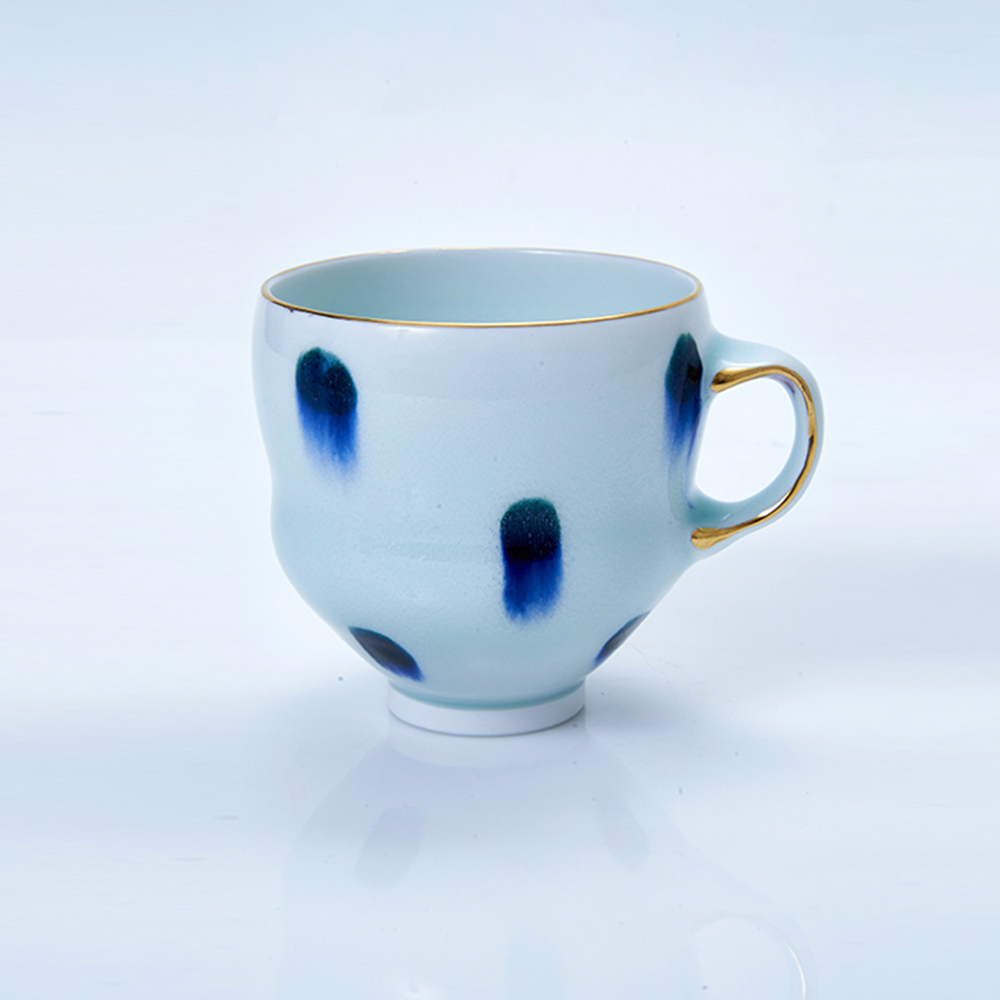 ︎Cup 44        $85