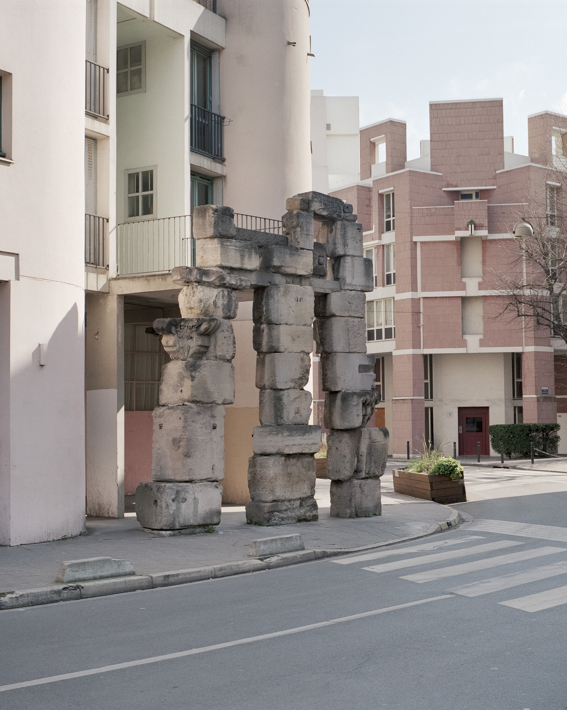 un peu de béton, de pierres et d'histoires 