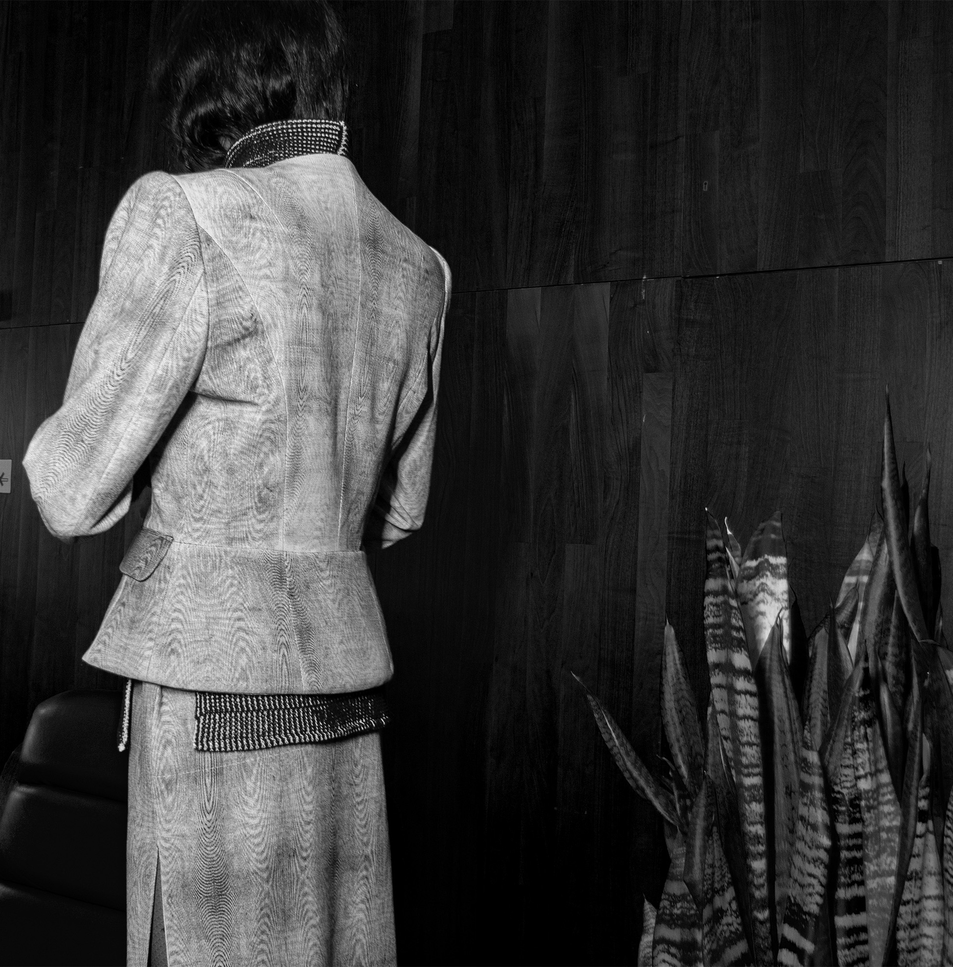 photo: ritka rojka, model: @youseethesense, suit & knitted top: ritka rojka