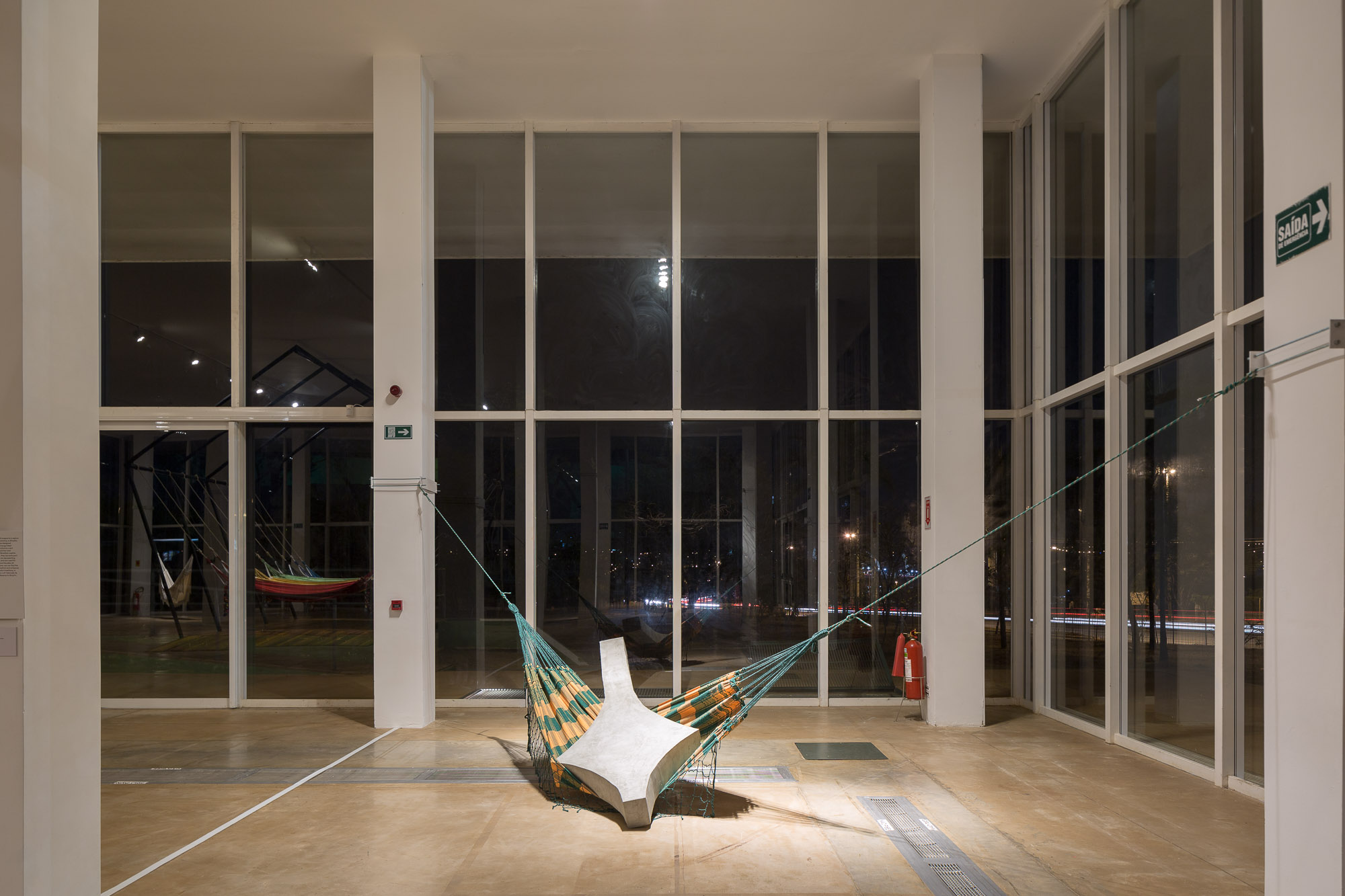 Untitled. Vaivém To-and-fro / Exhibition. 2019. Curated by Raphael Fonseca. CCBB Brasília, Brazil. (Photo: Joana França)
