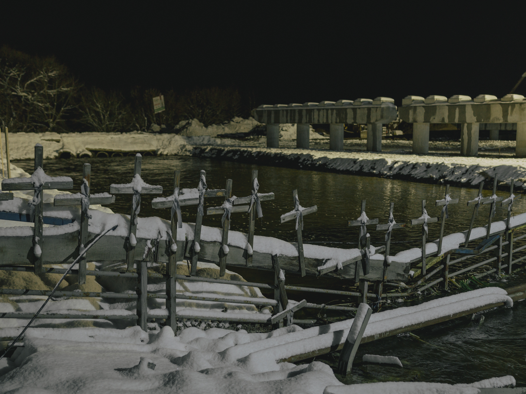 The improvised memorial at the Irpin Bridge, which gained sad prominence during the war and was an important strategic point. Kyiv Oblast, 1.12.2022.