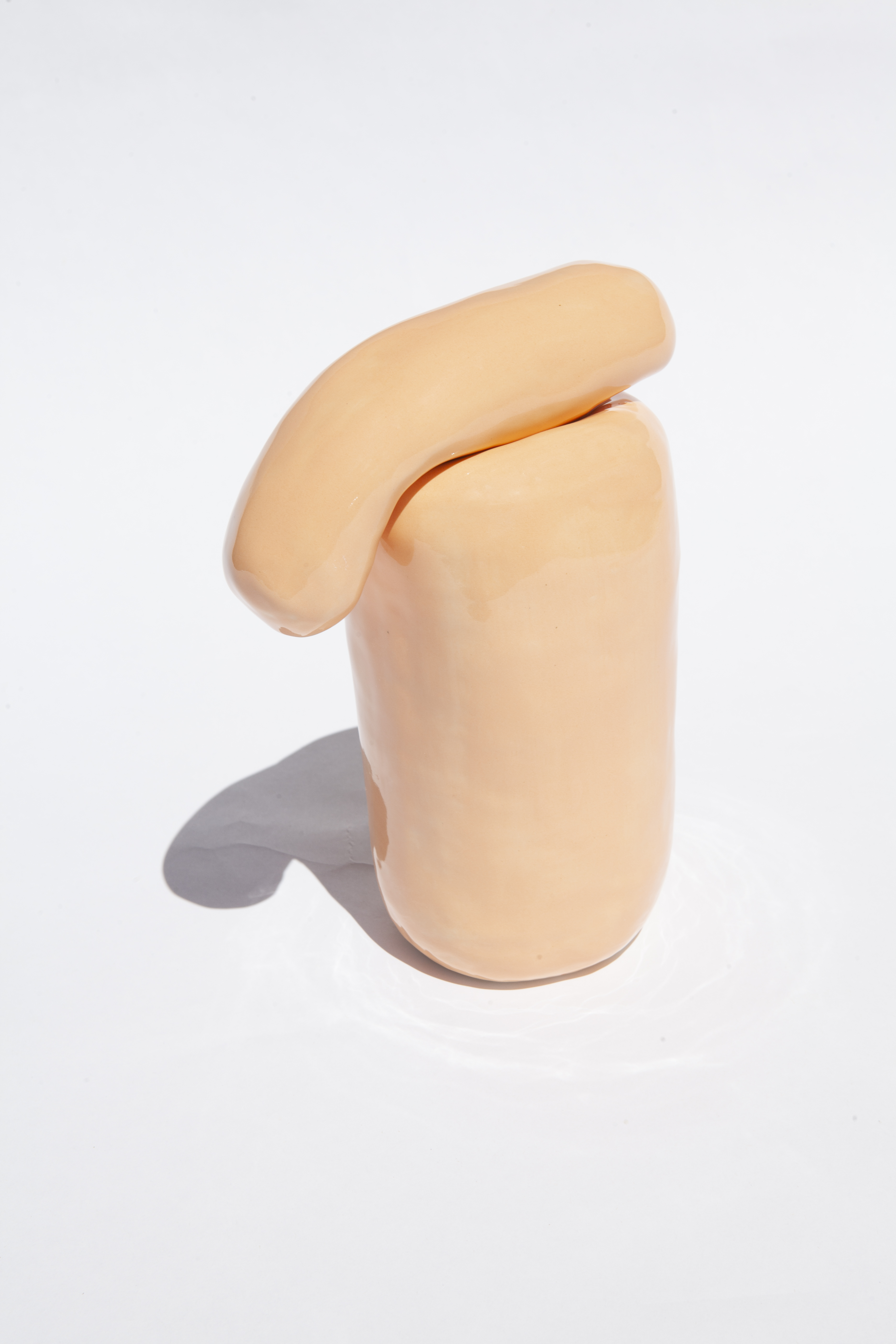 Mollycoddle, porcelain, 27x15x15cm, 2021