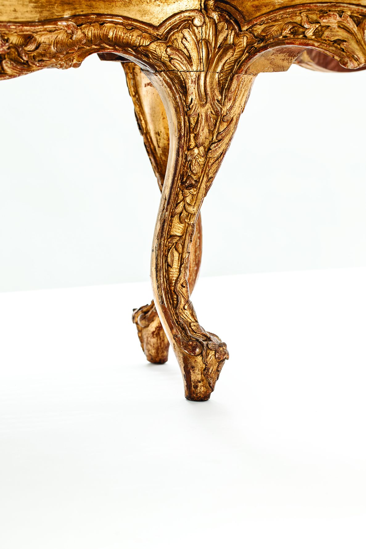 PHOTOGRAPHY RAF STUDIO OF MUTATIONS EXHIBITION AT MAD PARIS