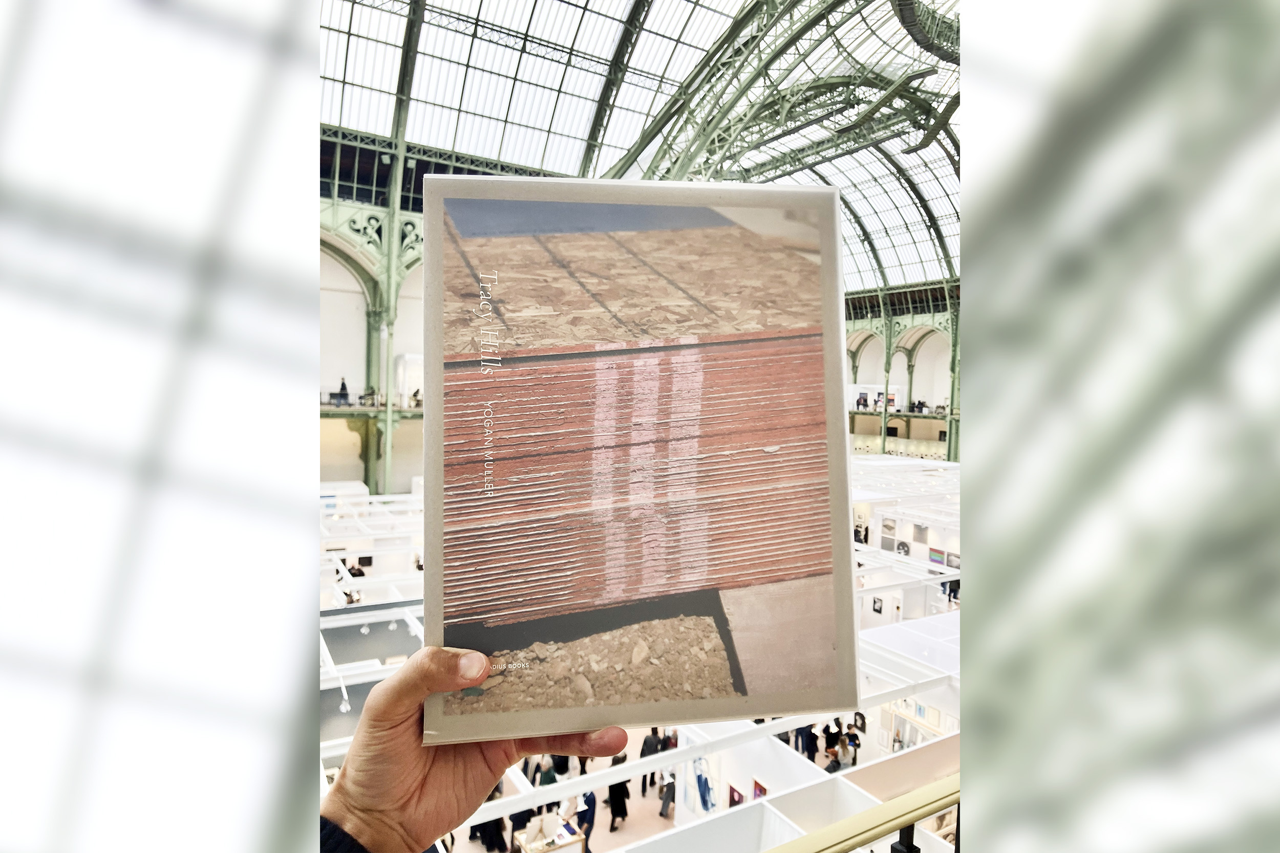 Tracy Hills, Book launch during Paris Photo 2025, November 2025, Paris, France. Tracy Hills is collaborative two-volume photobook with Ryan McIntosh, and published by Radius Books with essays by Britt Salvesen (LACMA) and Greg Foster-Rice (Columbia College Chicago).