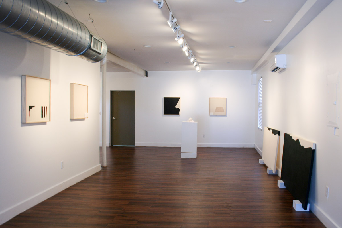 Exhibition view Avant-bland.