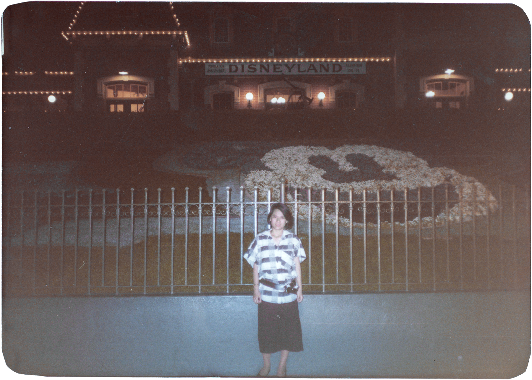 01124 Disneyland Park, CA