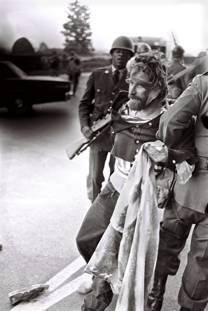 Mark di Suvero is arrested while marching on the Pentagon, Washington D.C., October 21, 1967. Photo ©Leif Skoogfors