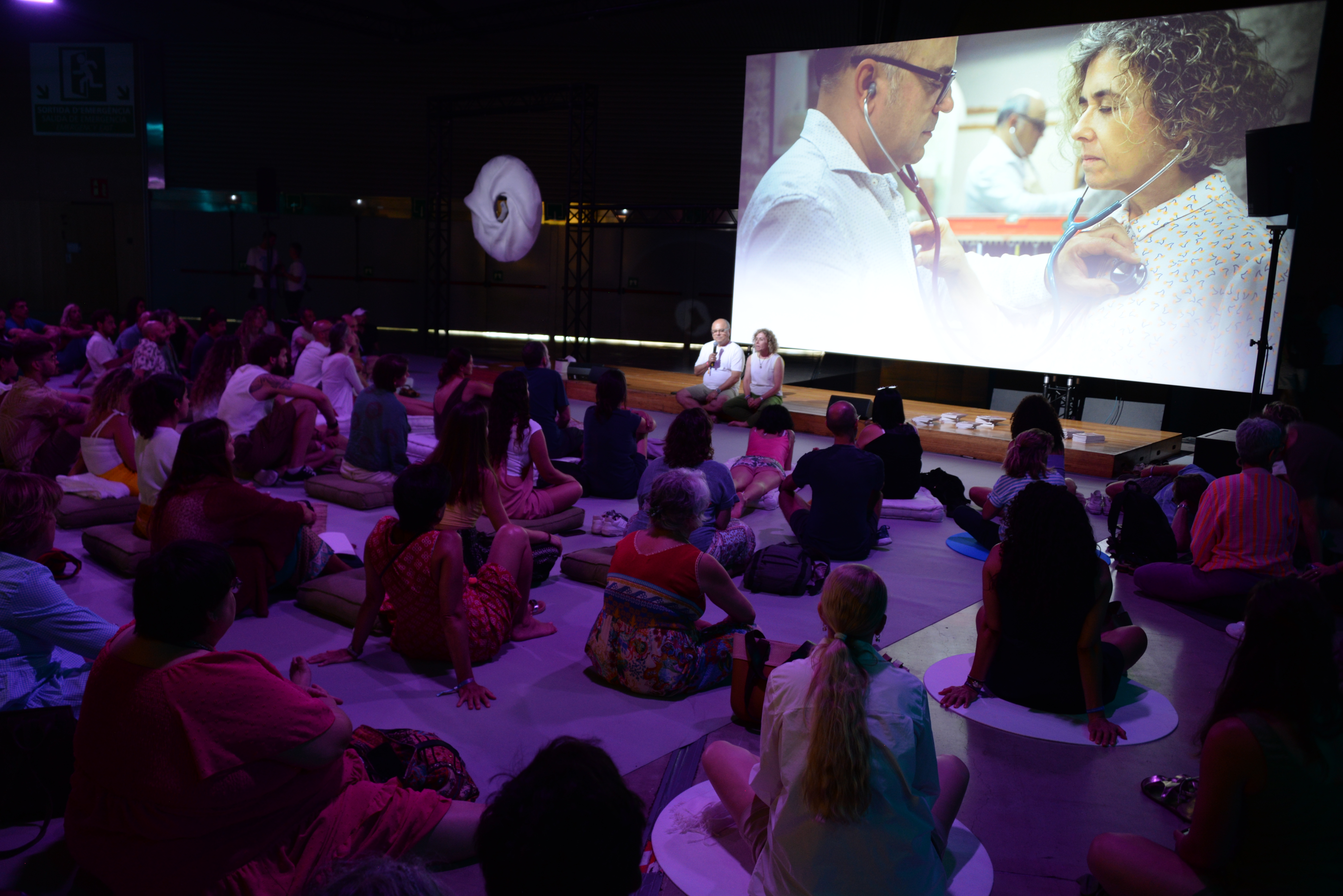 1/30     - FOC The Festival of Consciousness. Barcelona 2025. Photo: Dani Fernández