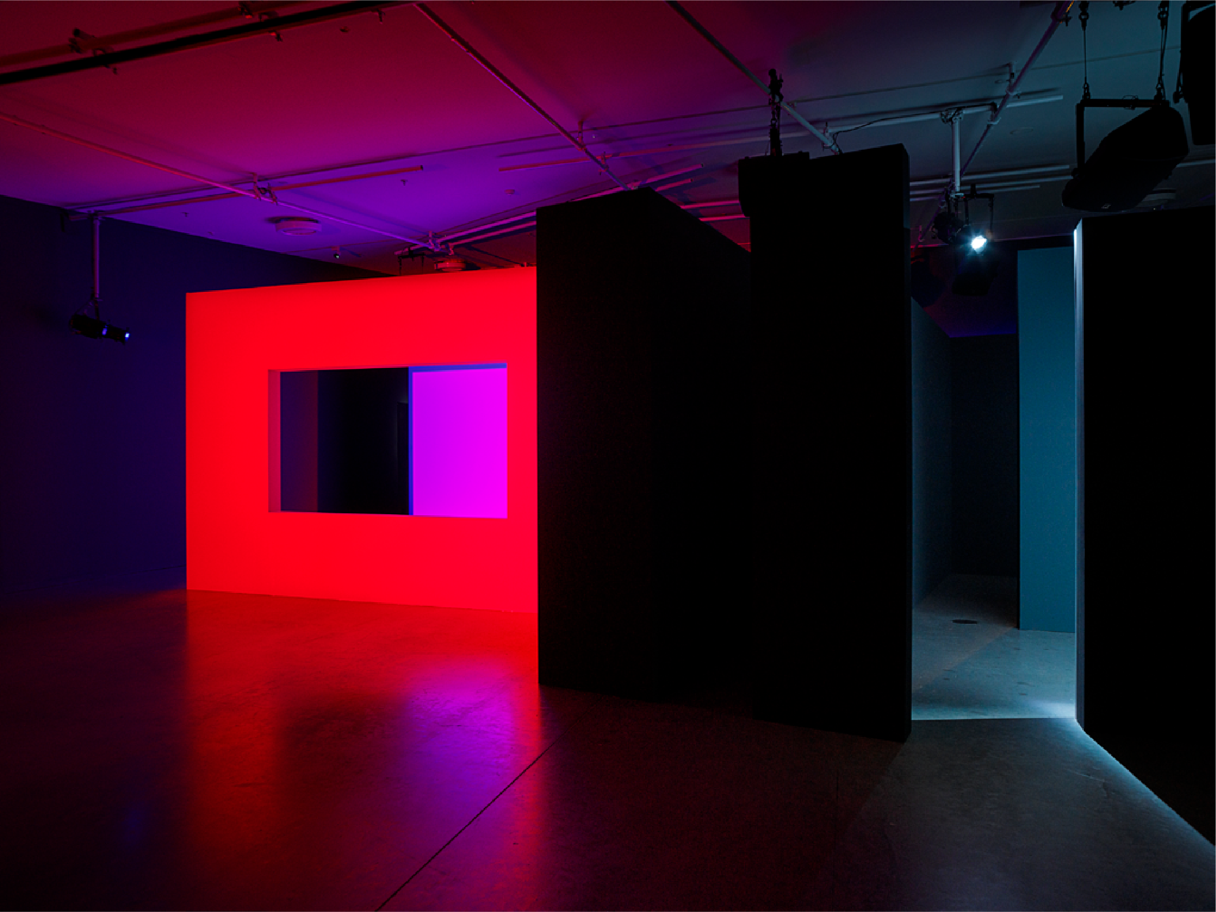 F4 Leopold Emmen, Filmwork for Eye: 5 Scenes at a Walking Pace, 2021 ©Studio Hans Wilschut