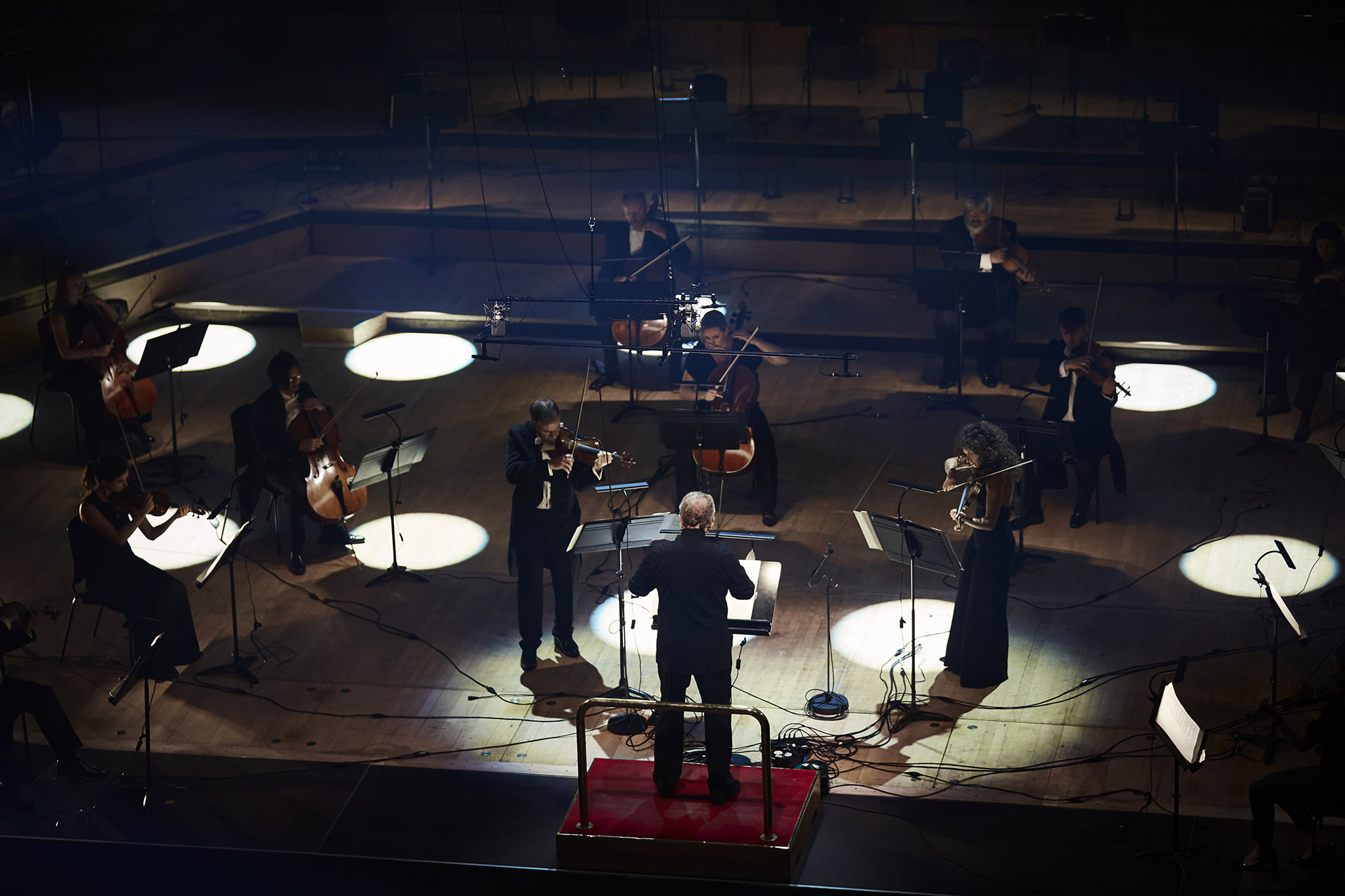 3/18 – Anna Clyne Prince of Clouds, conducted by Sir Mark Elder