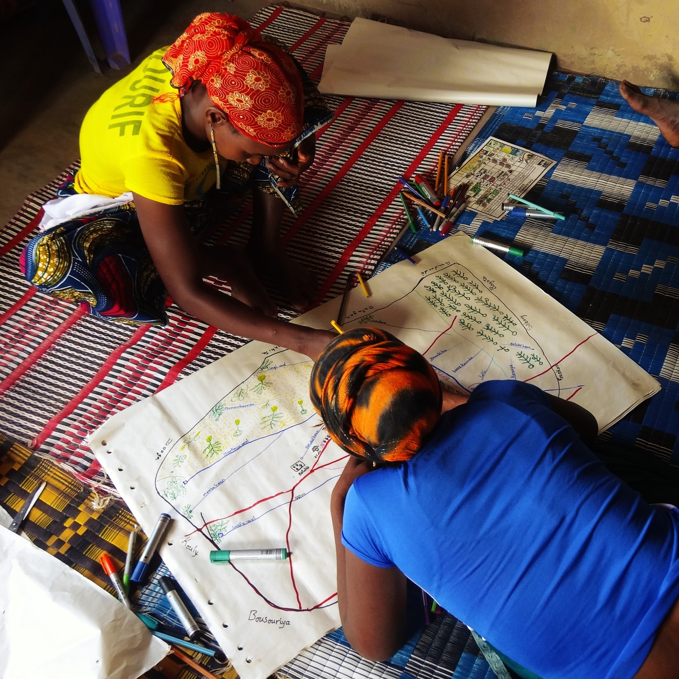 Au fur et à mesure, les femmes gagnent en confiance, elles n'ont plus peur de se mettre en avant par rapport aux hommes qui les laissent dessiner.