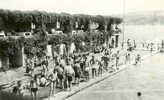 Figure 72 - Lido Beach gazing, pool, and the sea