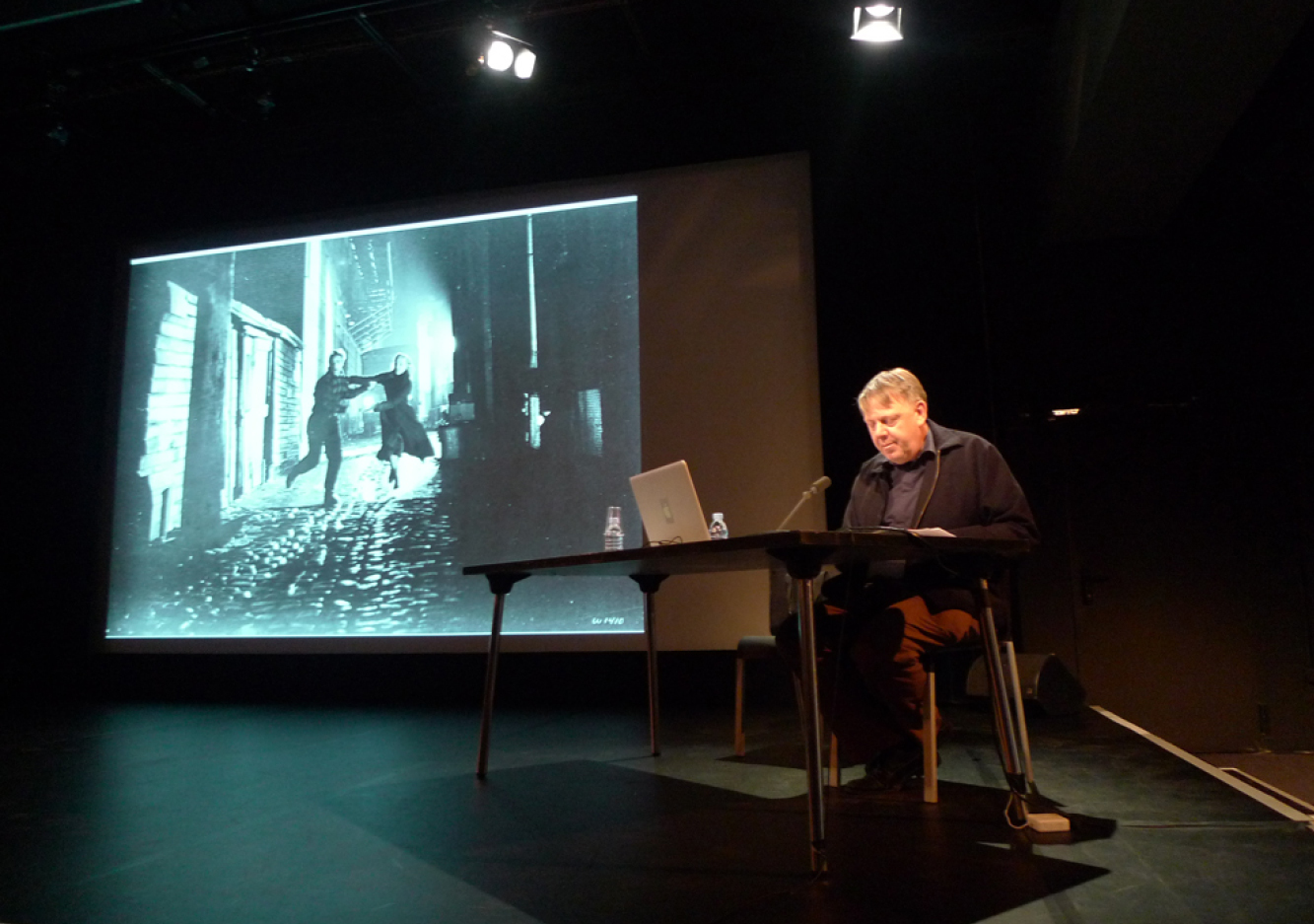 Topgap Measures | Writings, books in Mike Kelley's work | Conference with John C. Welchman