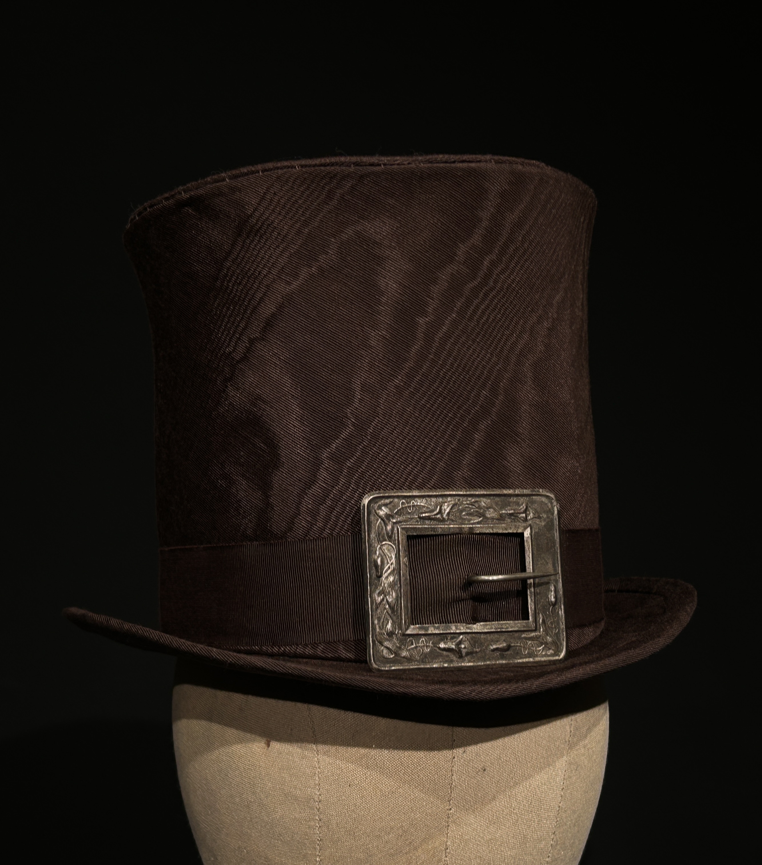 hard frame top hat