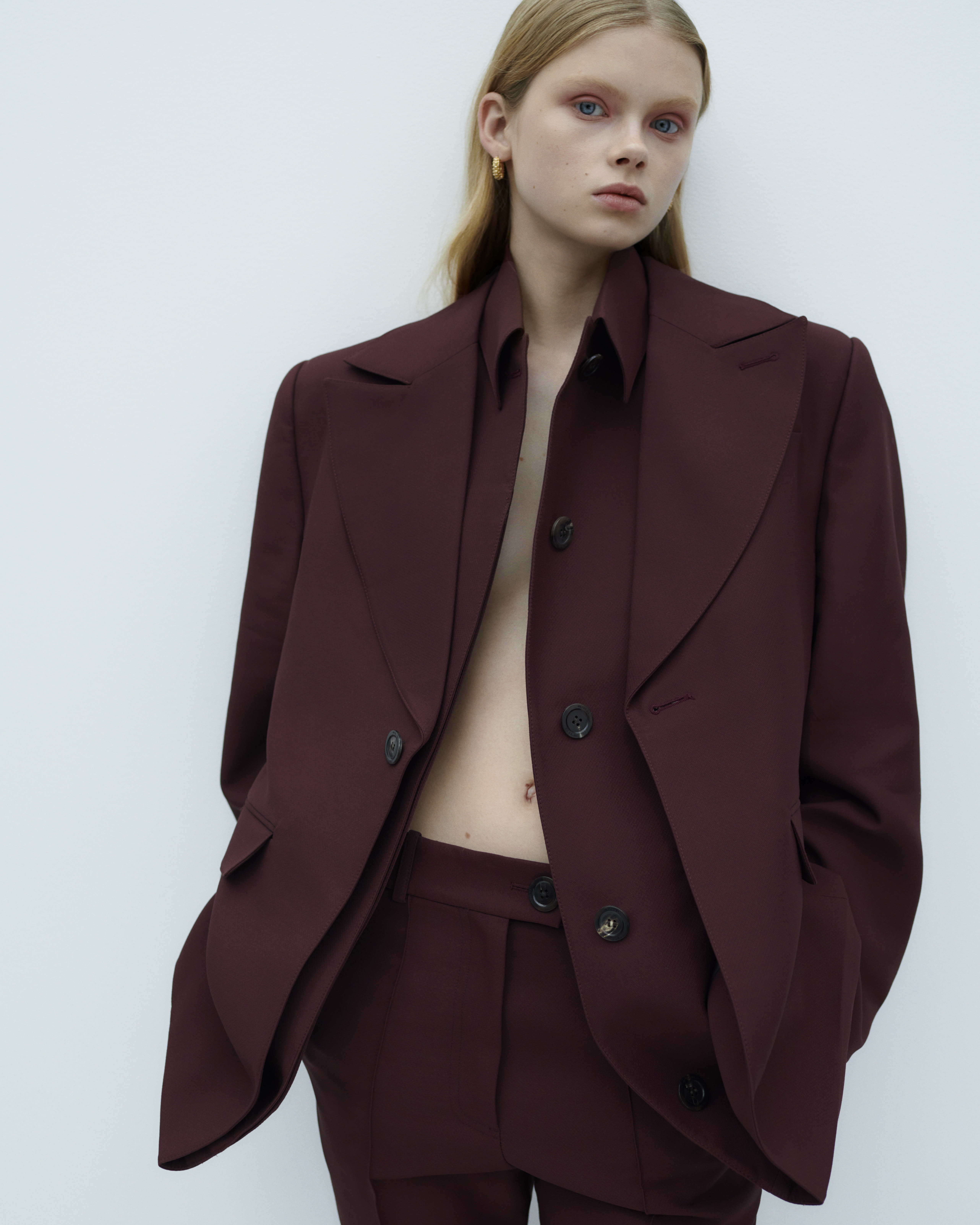 EVIE, THOMAS KELLY SLACK