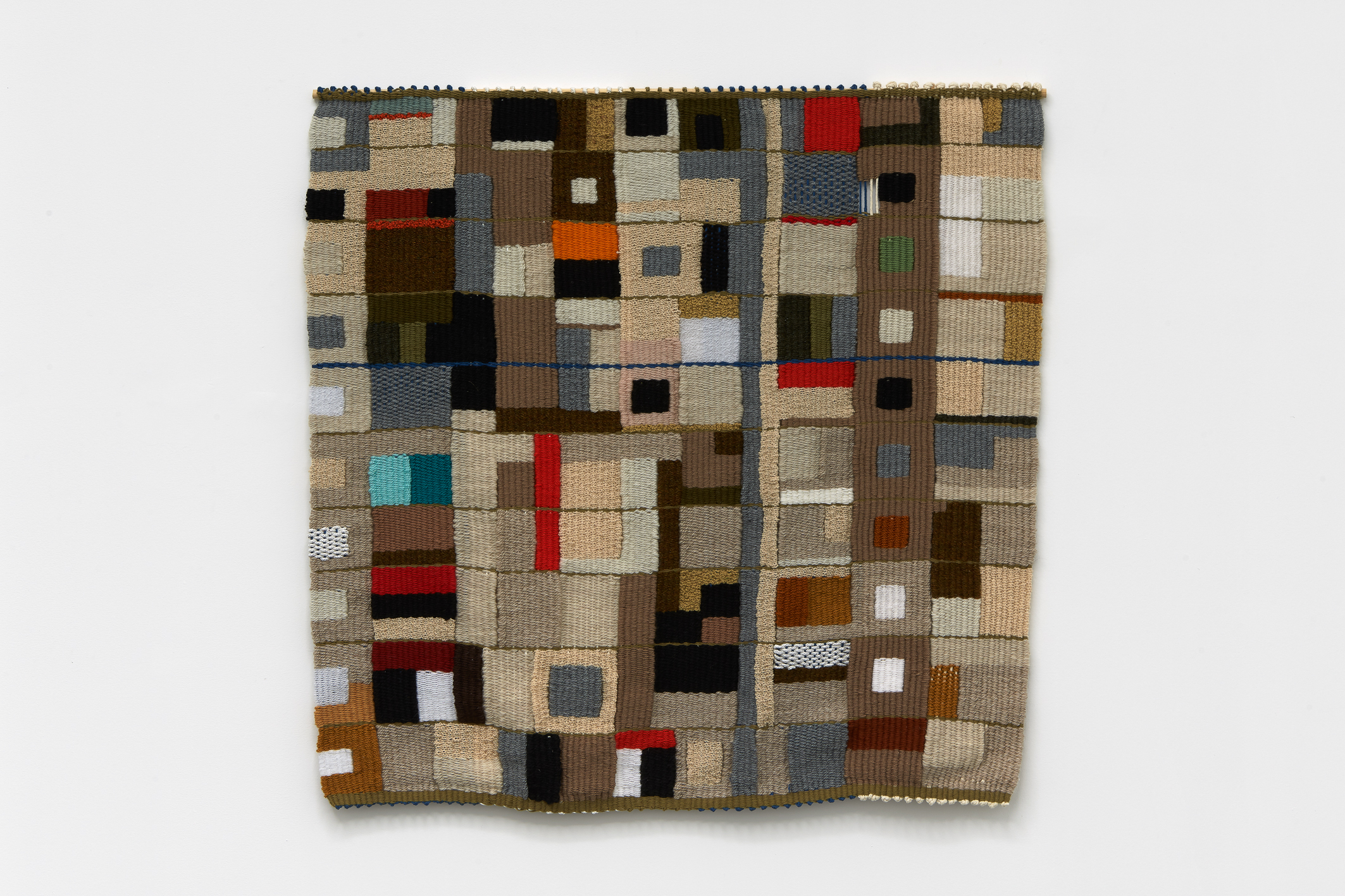 Jacqueline Stojanović, Blokovi, 2019, Handwoven tapestry made of wool and cotton, 77 x 74 cm