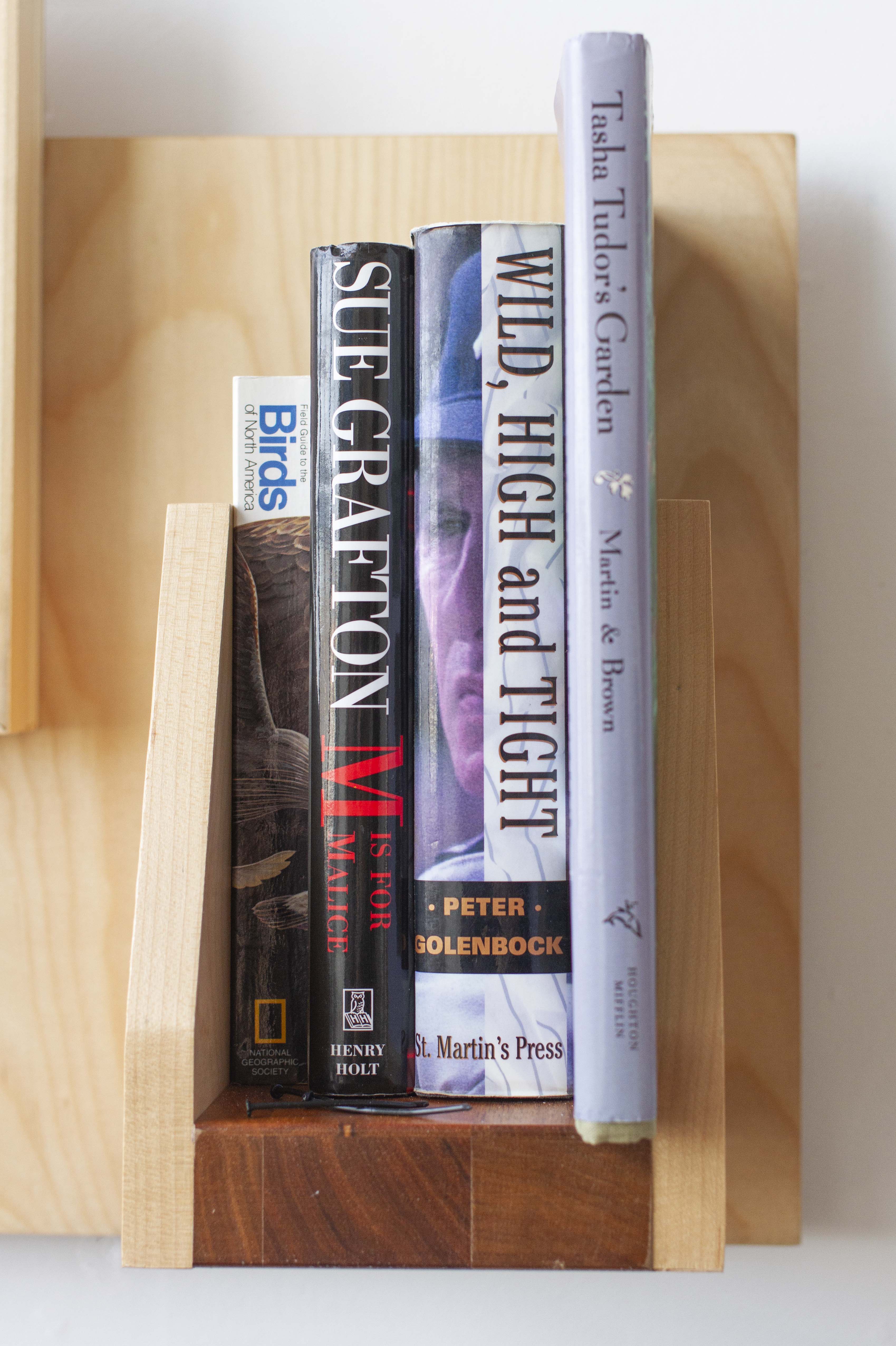 The House Allows One to Dream in Peace, detail