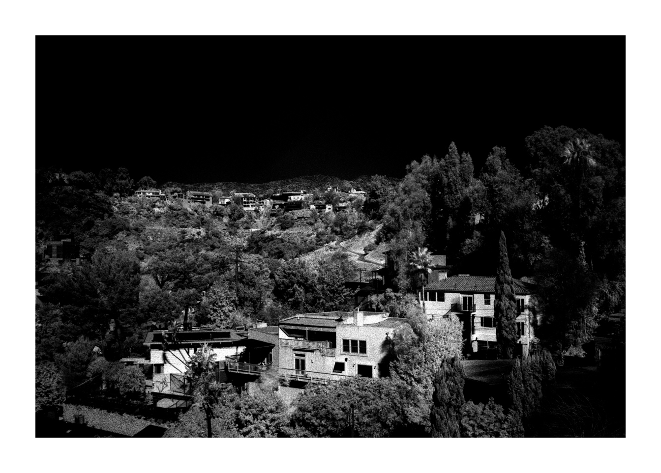 'HOLLYWOOD HILLS' (2015)