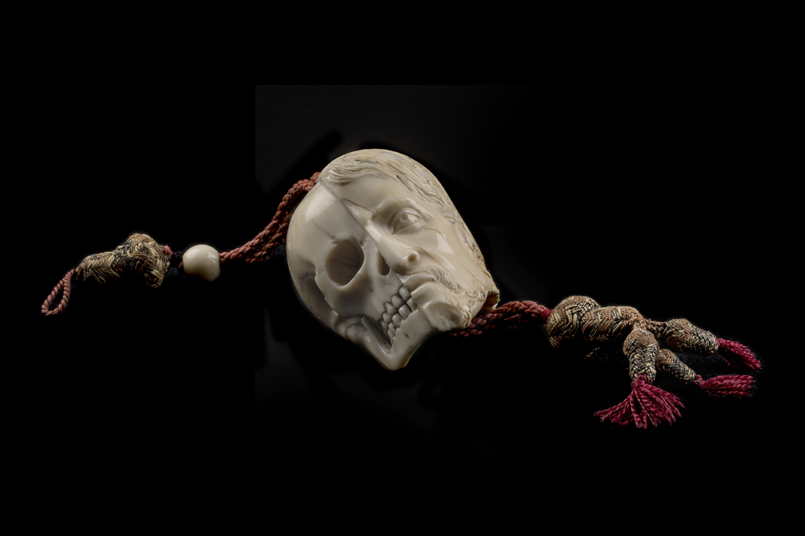 PHOTOGRAPHY RAF STUDIO OF MUSEE DES ARTS DECORATIFS PARIS  ROTHSCHILD COLLECTION