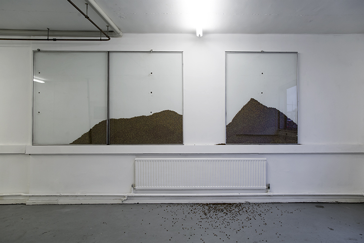 Stub, w/ Josh Bitelli & Felix Melia, 2016.