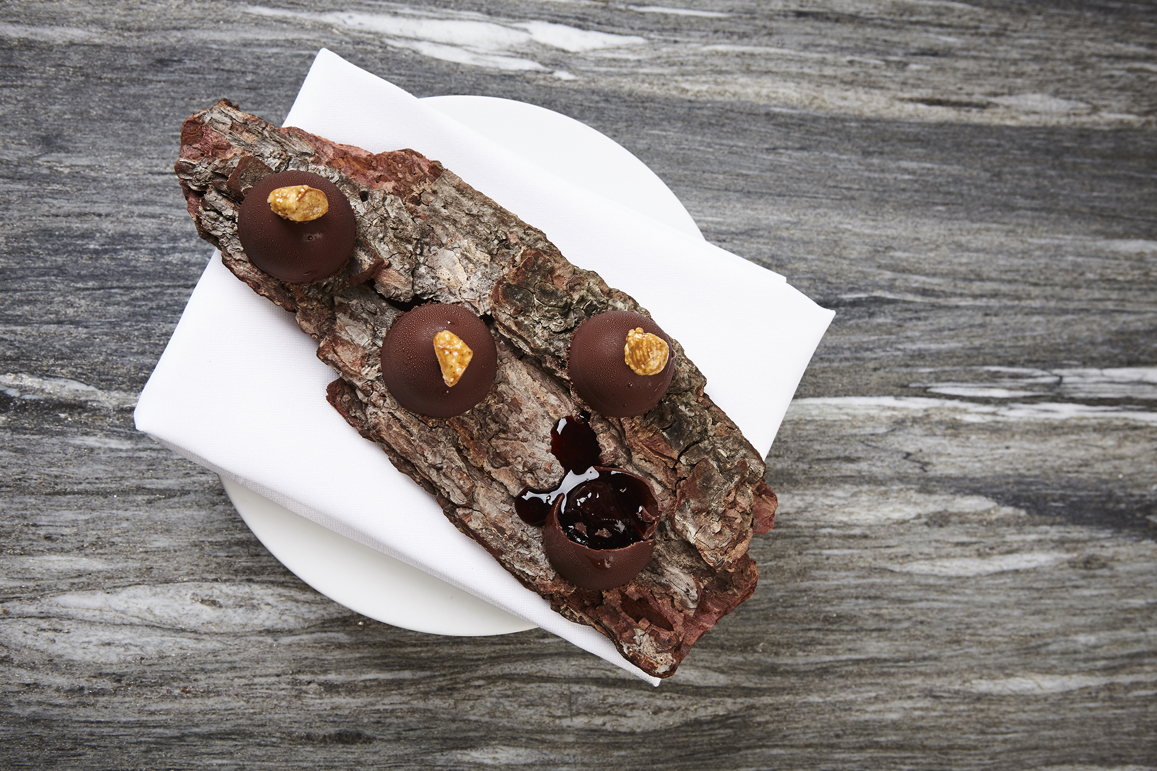 RESTAURANT SILVER HOTEL 7132