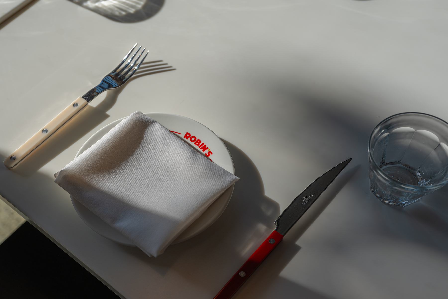 Robin's Restaurant & Market | Hospitality