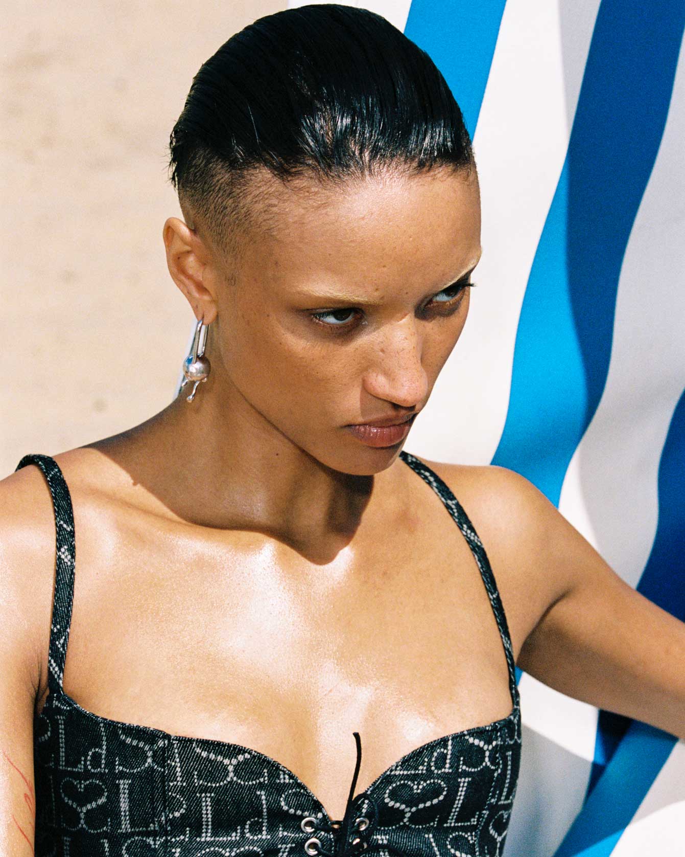 2/11Creative direction, Zalando editorial, SS24Photography: Vitali Gelwich