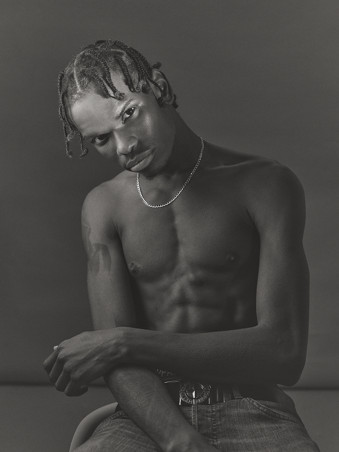 Darius Newell, Model.