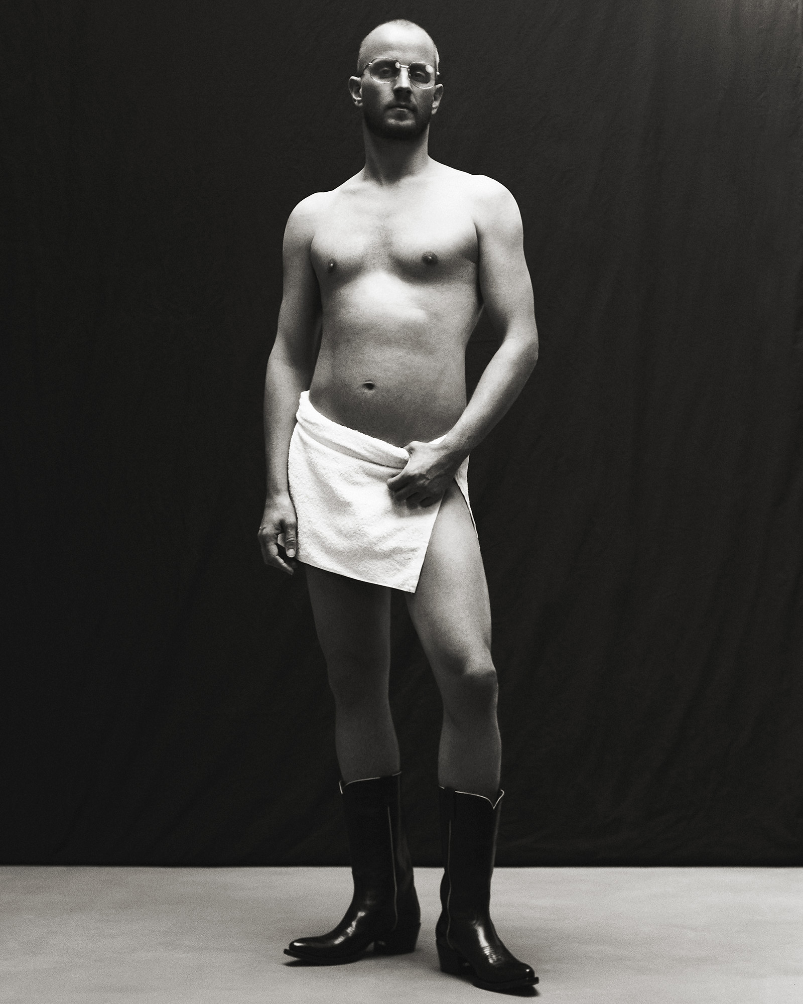 JONNY WOO / HORST MAGAZINE