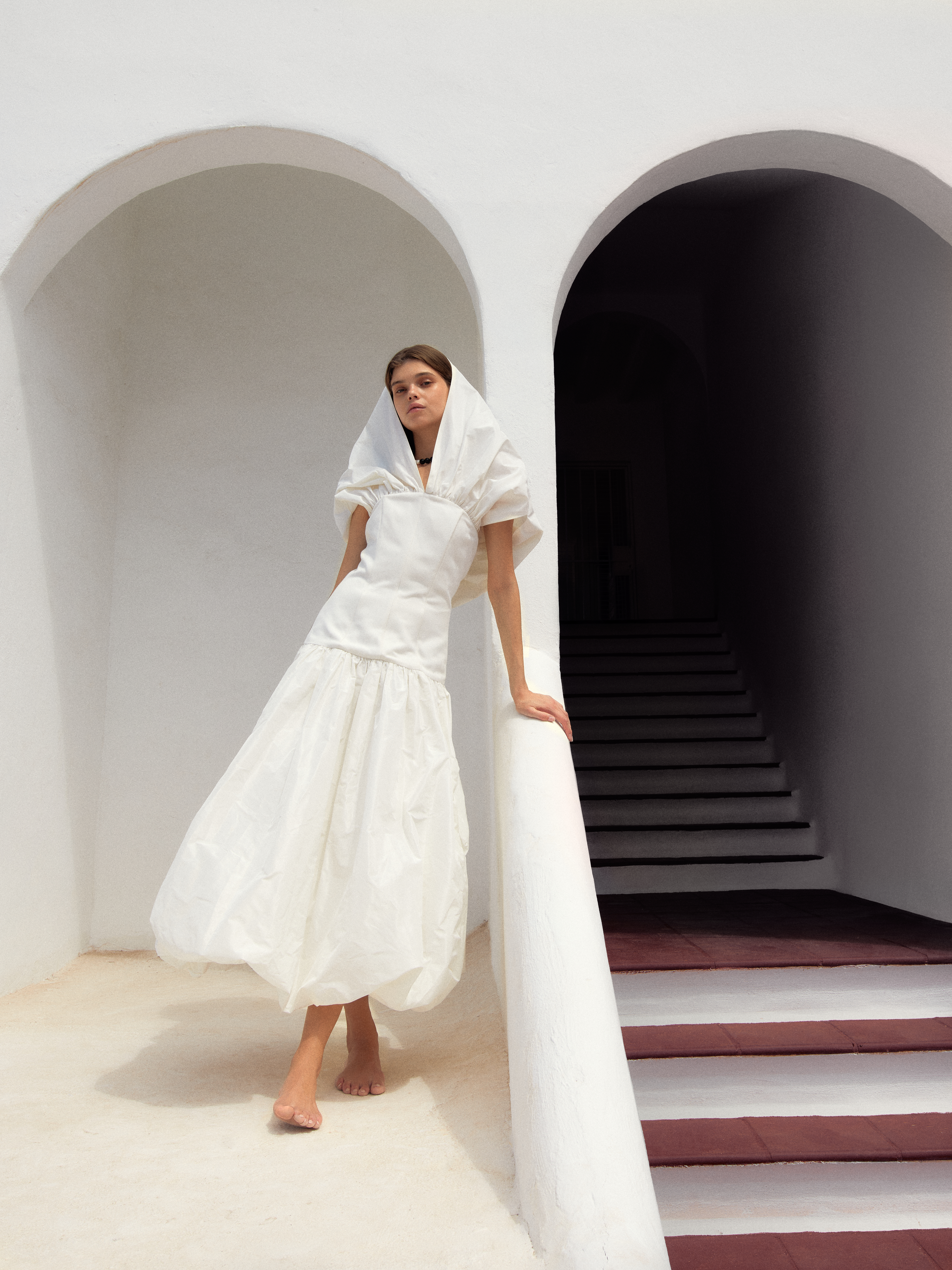 ELLE KZ -&nbsp;Dressed Myself in Silence