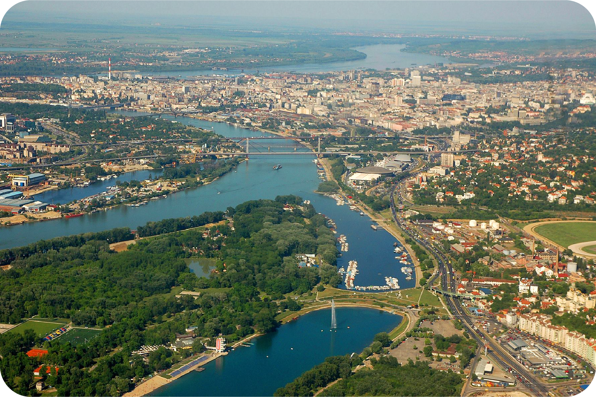 © Vlada Marinković