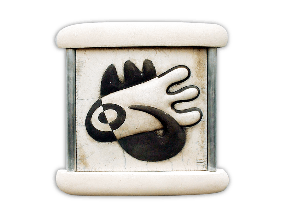 Storia di Penelope (Ceramica Raku, refrattario bianco, alluminio, cm 31x32x3, 2004)