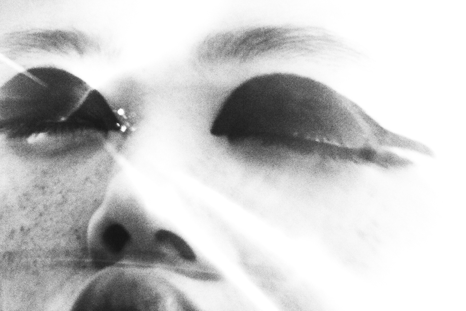 Beauty Papers - Serena Becker