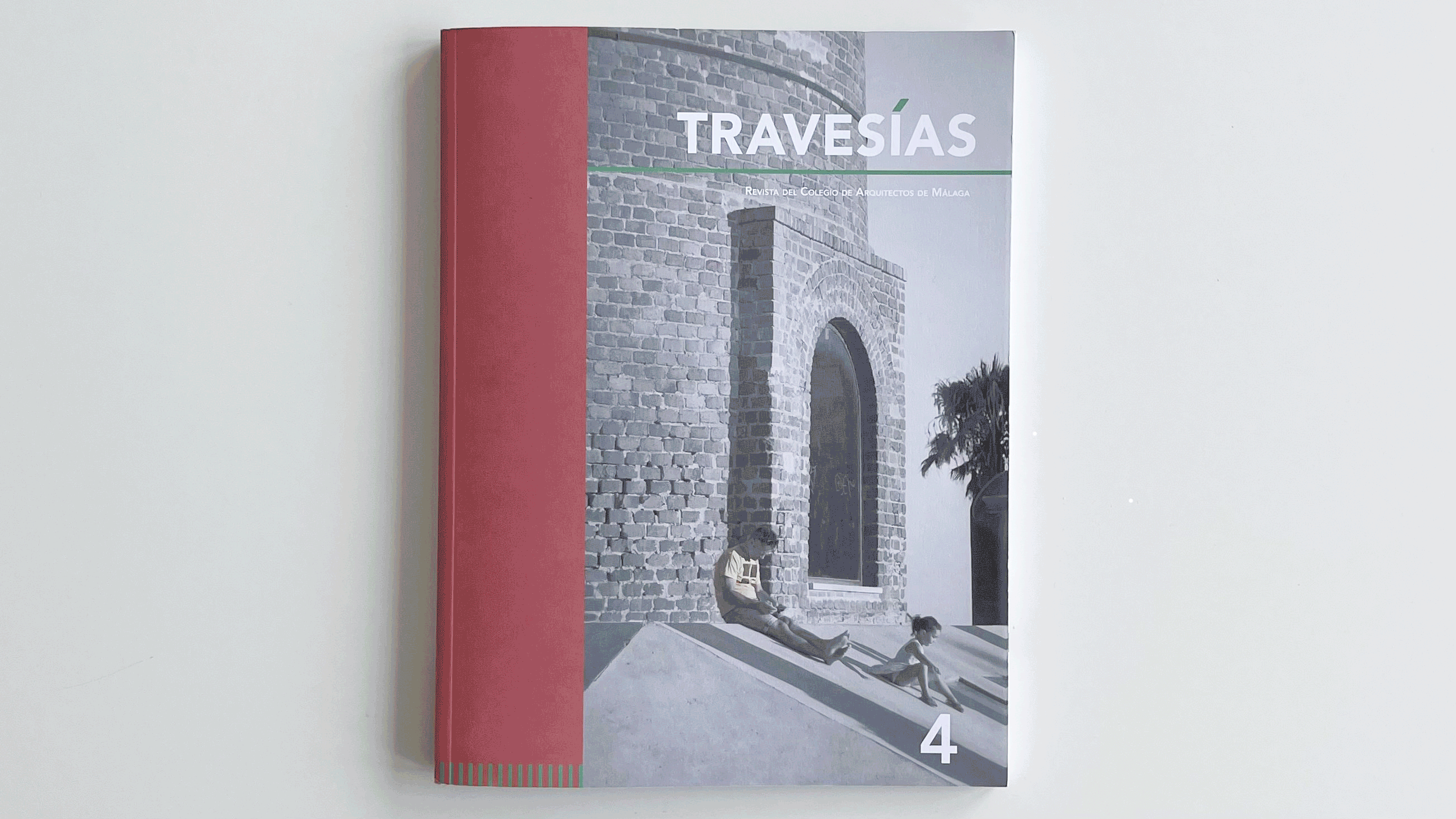29/03/2022 - ARTICLE Le magazine de l'Ordre des Architectes de Málaga, TRAVESÍAS, publie un article sur la Comédie de Genève.
