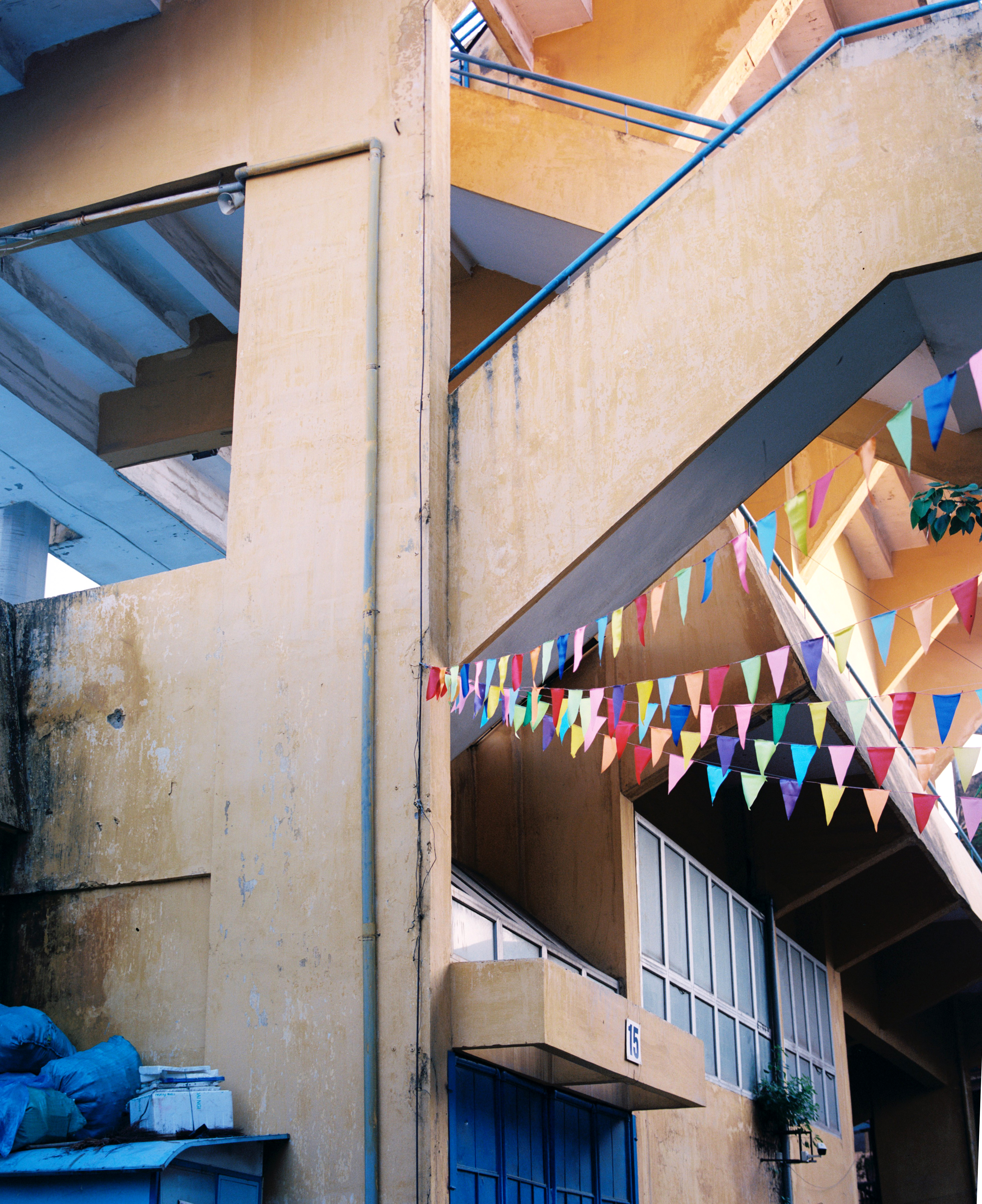 day 2 - 6:24 am forgot to close the curtains last night, noise next door, woke up early. Found a football stadium, haven’t played in years. Maybe I should start again when I get home? I think I need simpler interests.