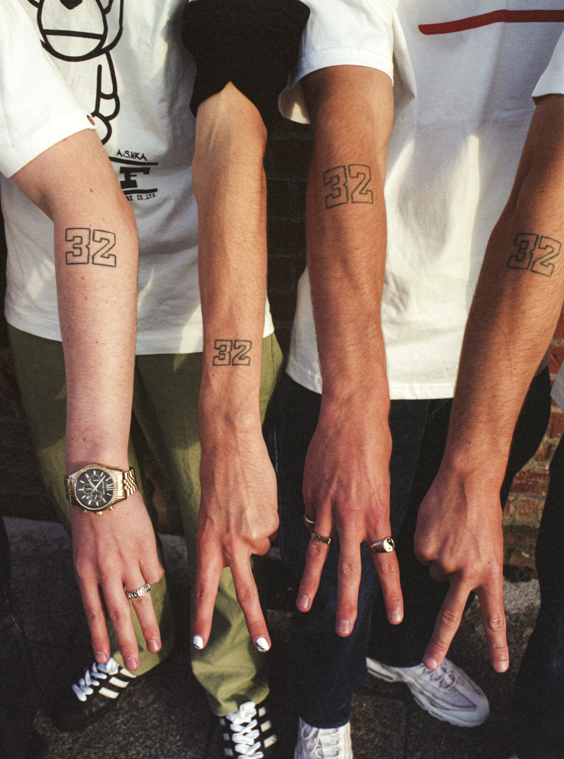 THiRTY TWO CREW POWERED BY MEAN CONDITION