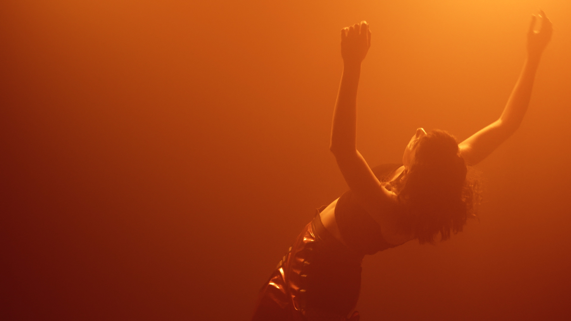 orange hues tenace music video smooth light