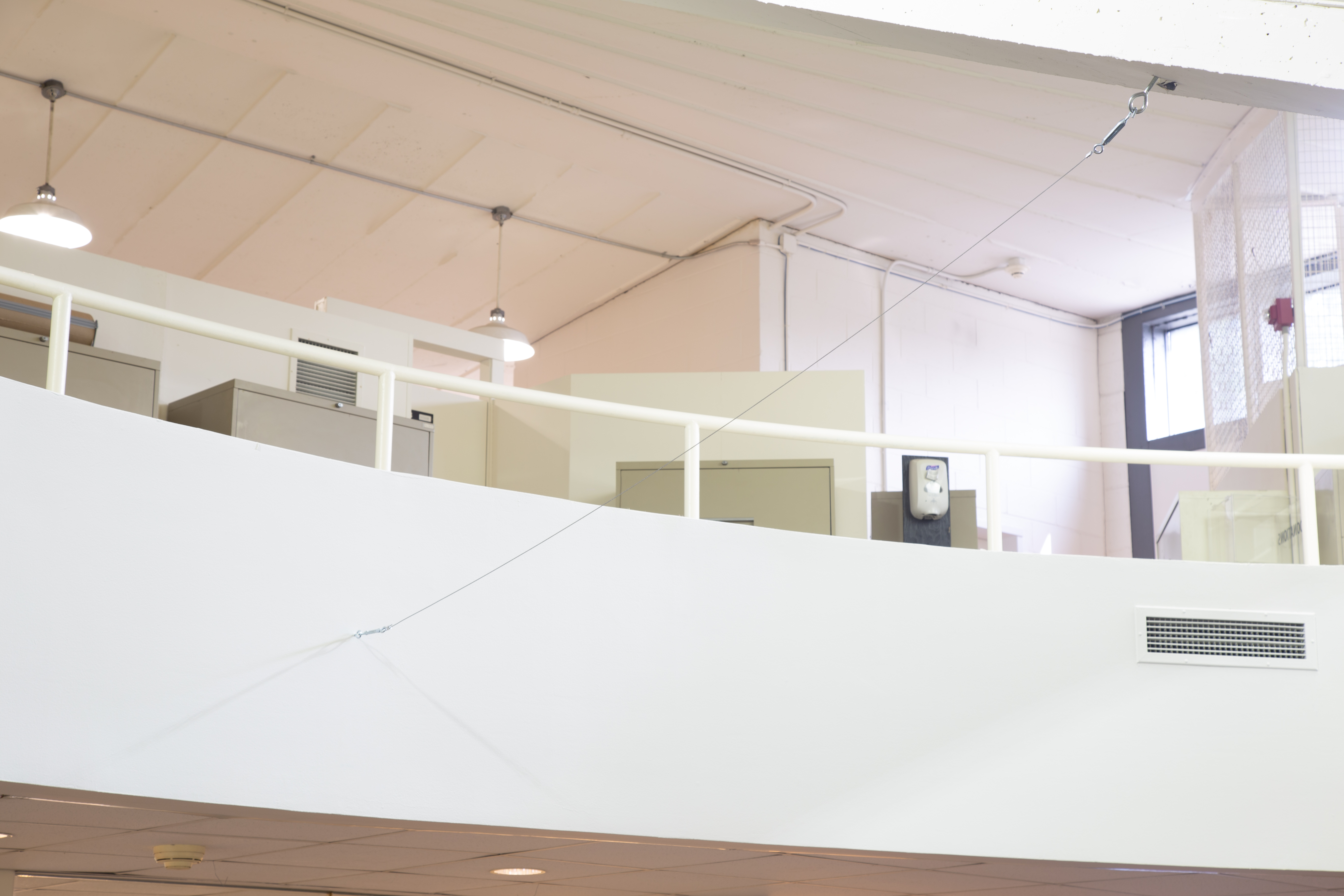 Installation view of steel wire cable.